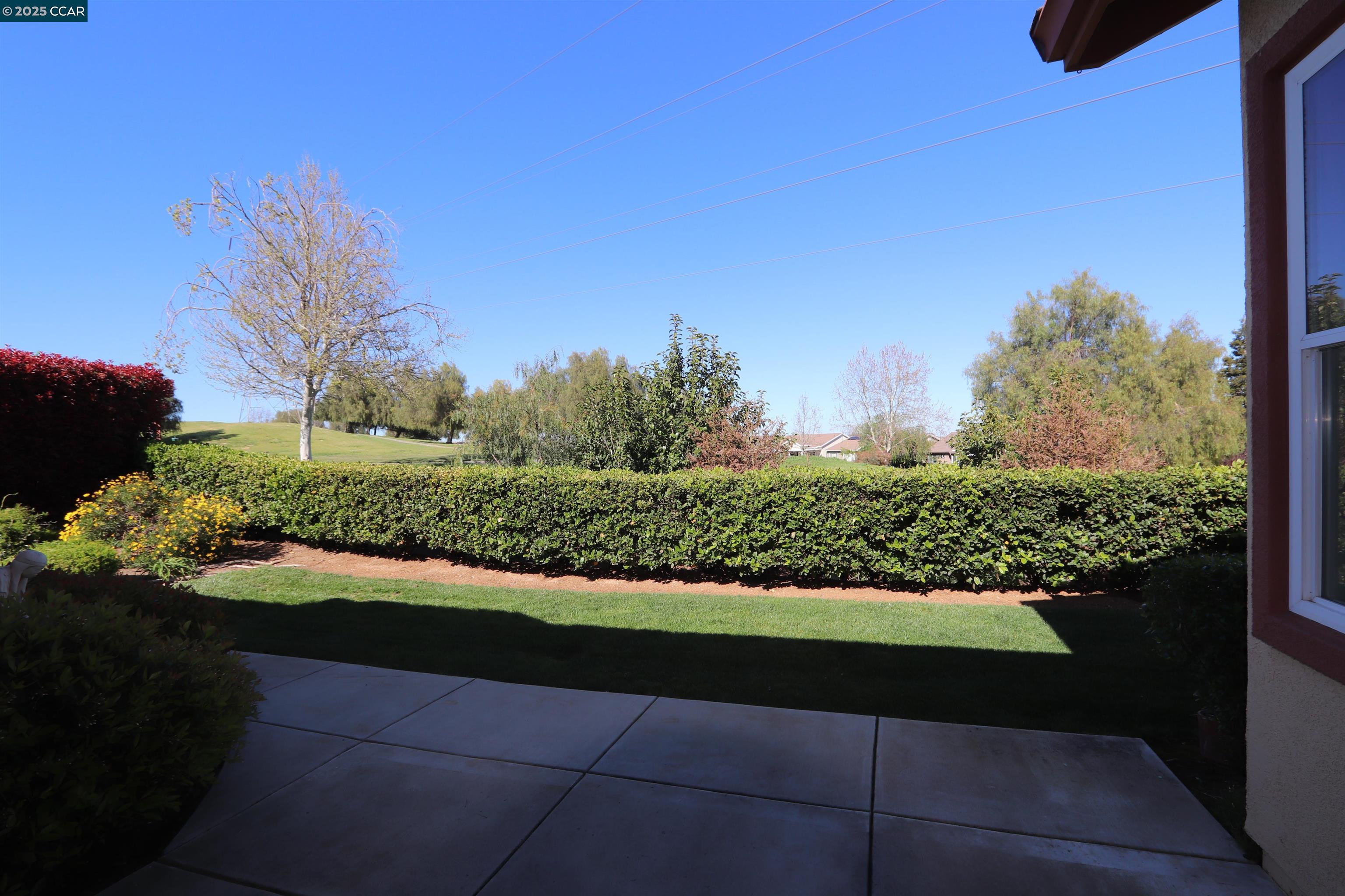 Detail Gallery Image 8 of 41 For 1090 Bountiful Way, Brentwood,  CA 94513 - 3 Beds | 2/1 Baths