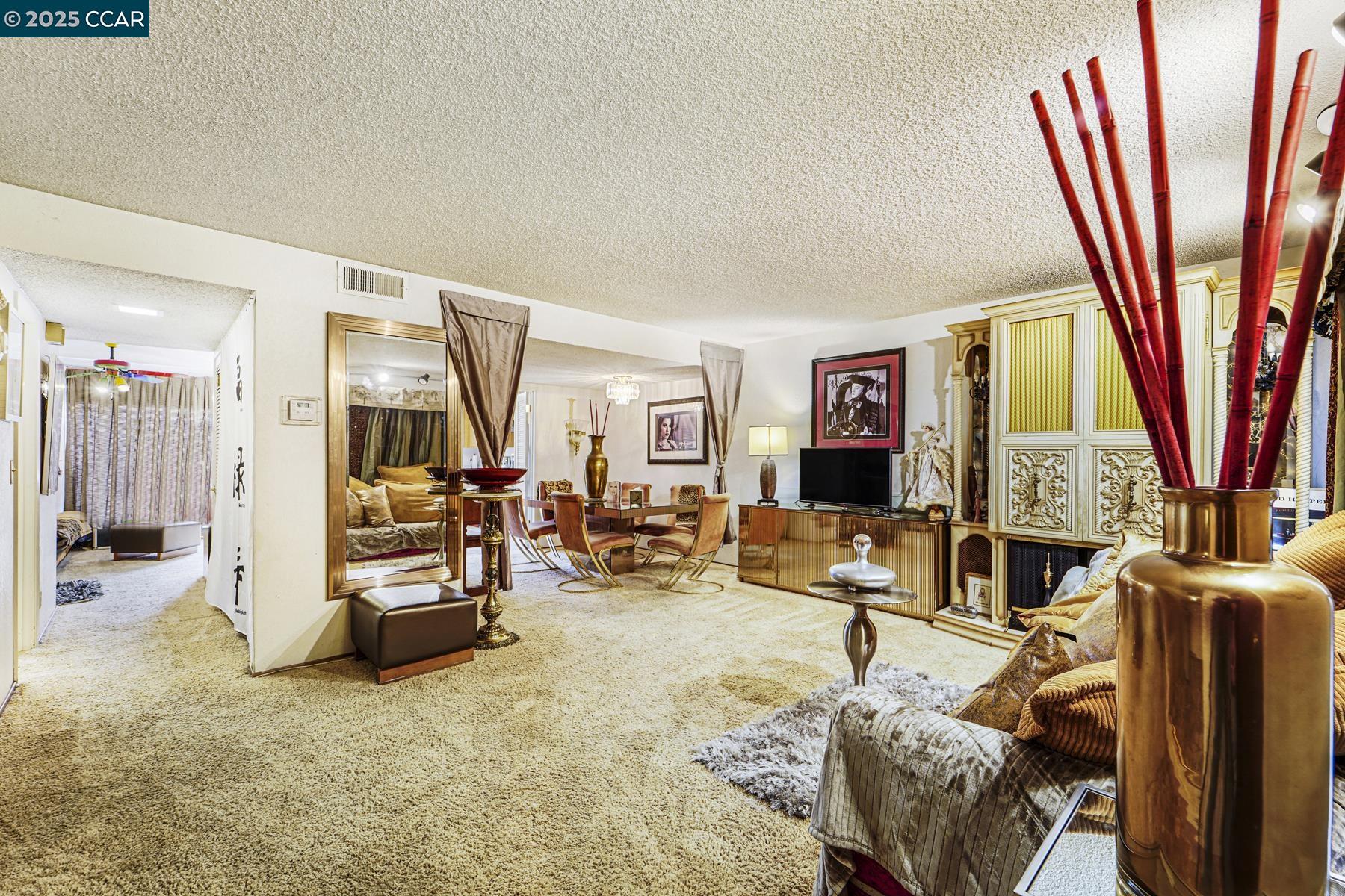 Detail Gallery Image 1 of 16 For 777 Lava Way, San Jose,  CA 95133 - 4 Beds | 2/1 Baths