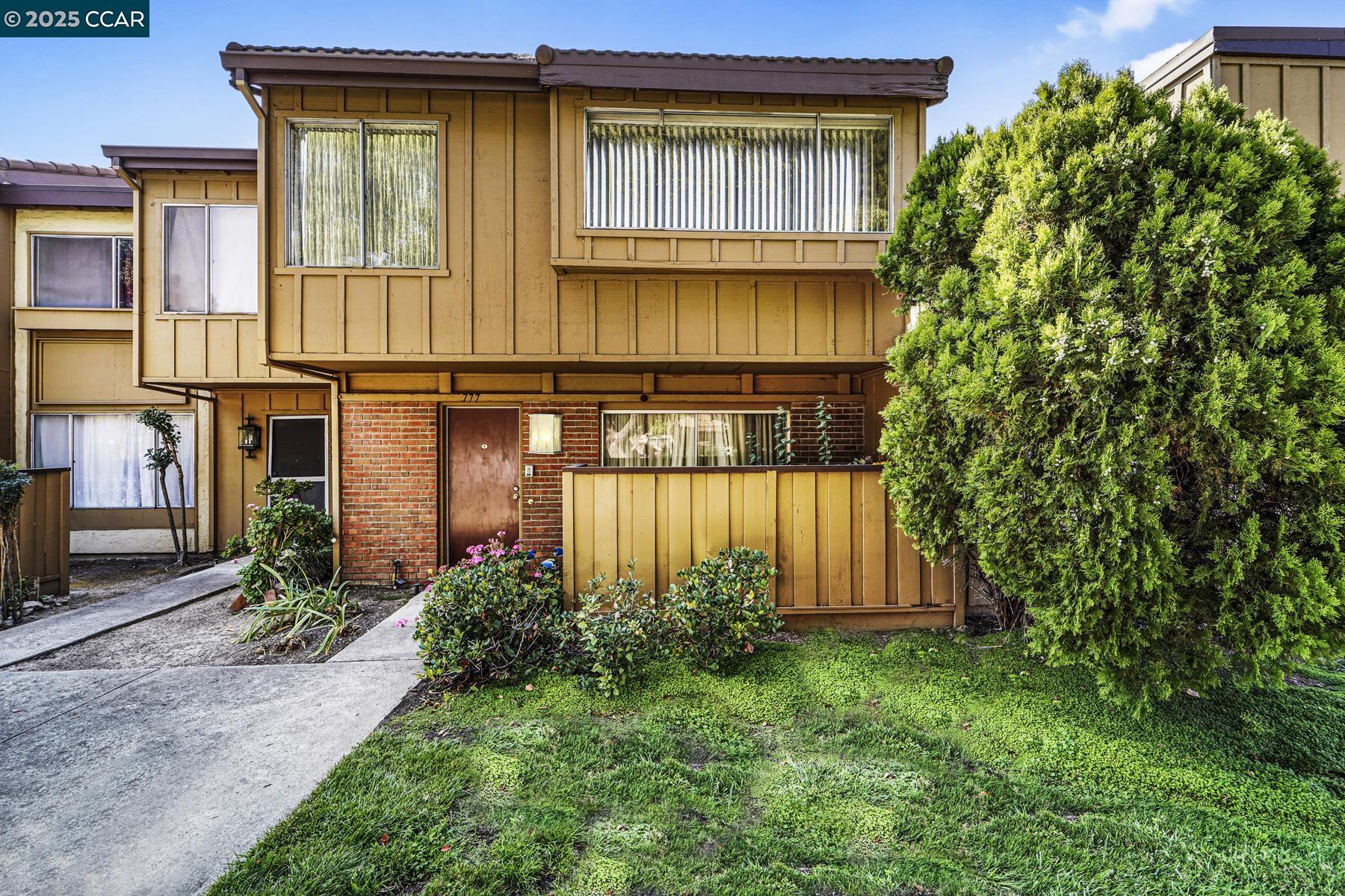 Detail Gallery Image 15 of 16 For 777 Lava Way, San Jose,  CA 95133 - 4 Beds | 2/1 Baths