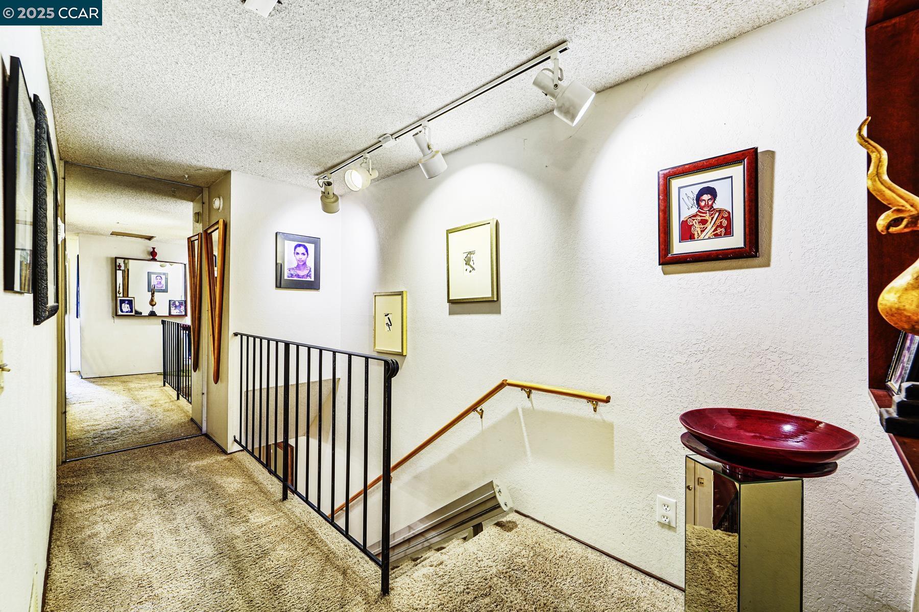 Detail Gallery Image 8 of 16 For 777 Lava Way, San Jose,  CA 95133 - 4 Beds | 2/1 Baths