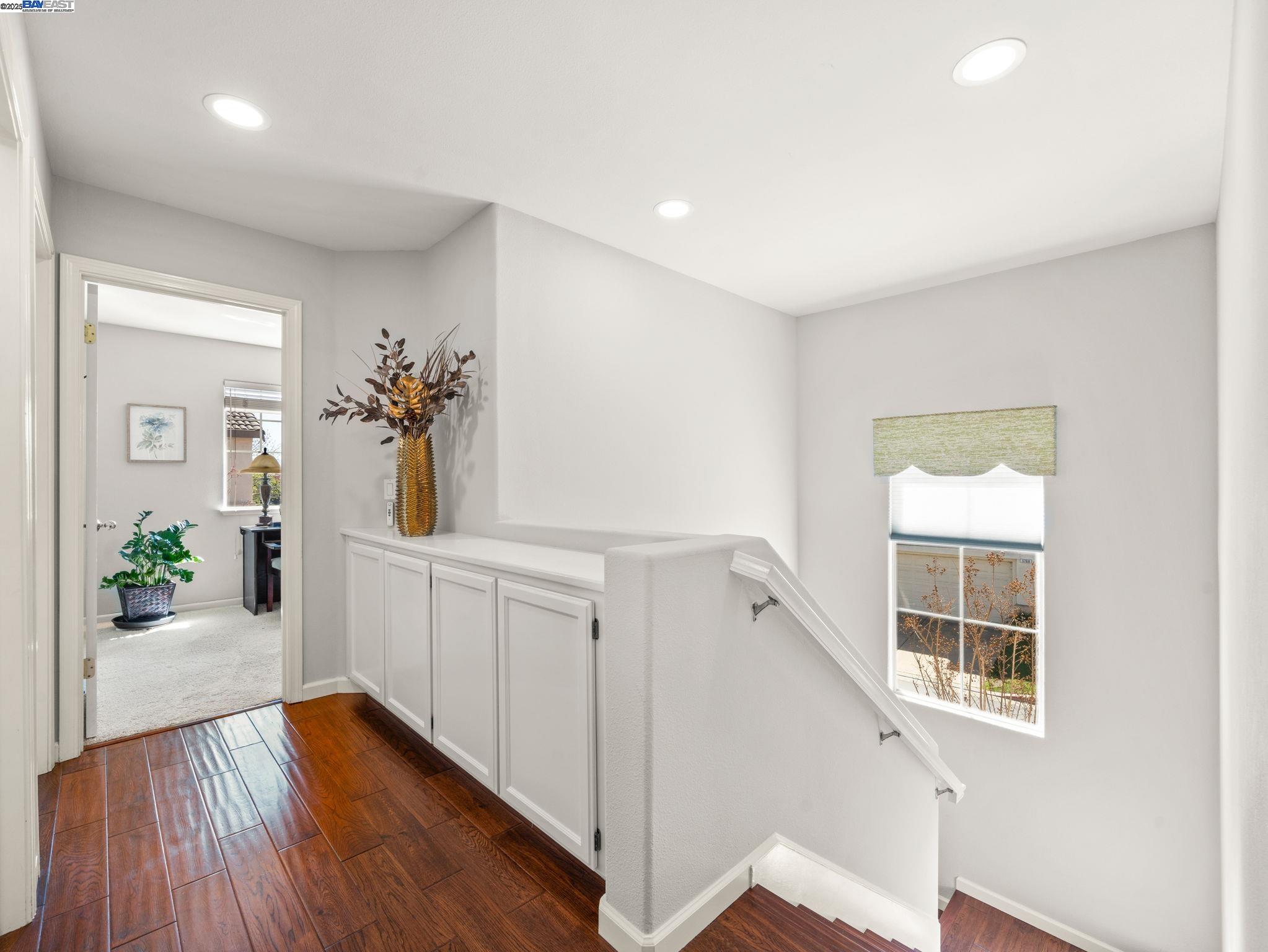 Detail Gallery Image 24 of 47 For 3769 Florian St, Pleasanton,  CA 94588 - 4 Beds | 2/1 Baths