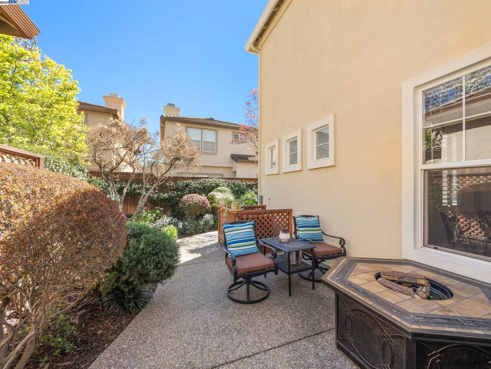 Detail Gallery Image 32 of 47 For 3769 Florian St, Pleasanton,  CA 94588 - 4 Beds | 2/1 Baths