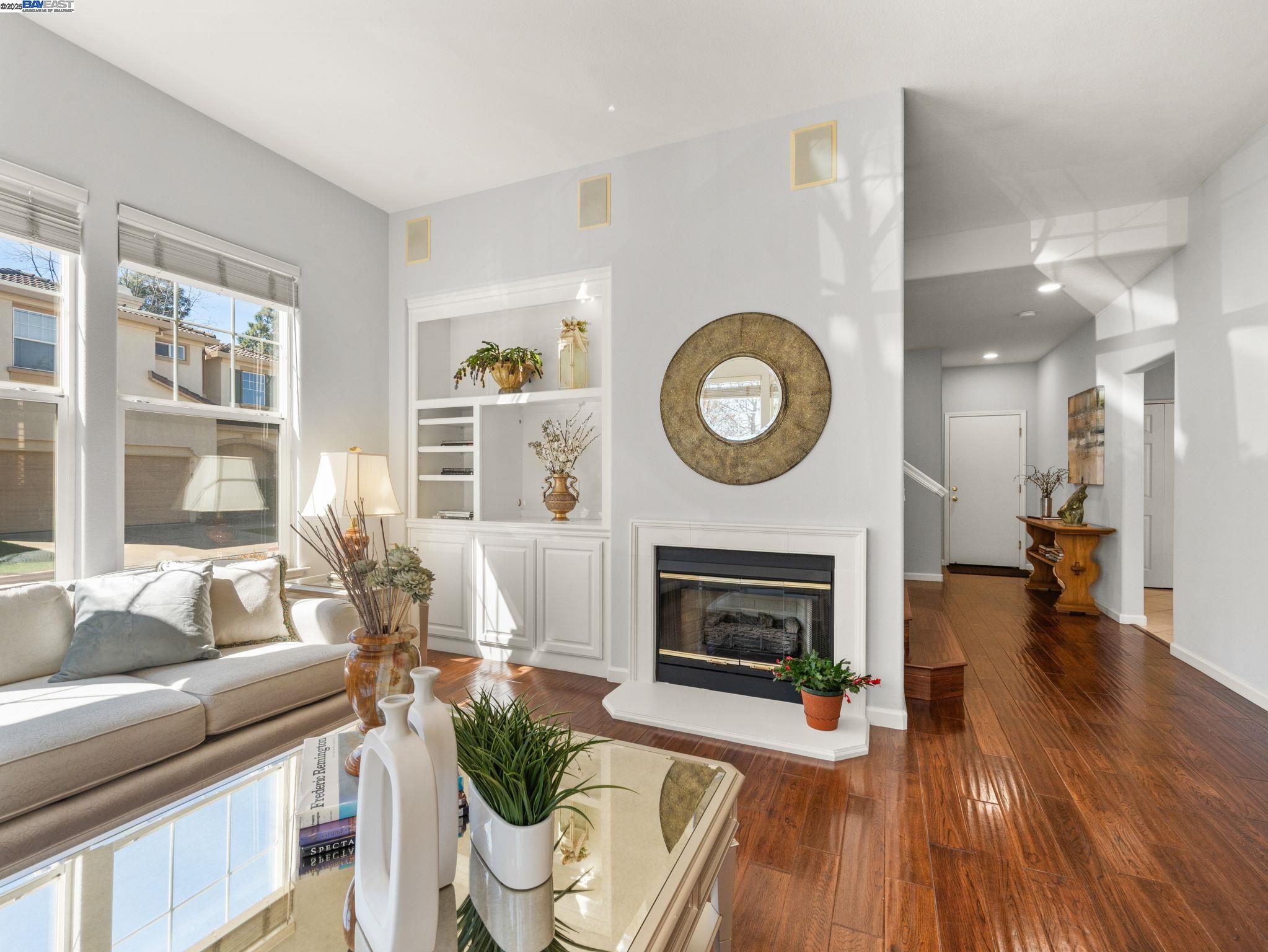 Detail Gallery Image 9 of 47 For 3769 Florian St, Pleasanton,  CA 94588 - 4 Beds | 2/1 Baths