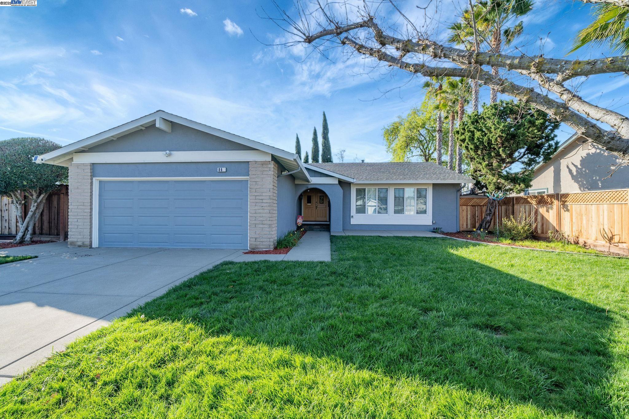 Detail Gallery Image 1 of 1 For 867 Yolo Way, Livermore,  CA 94551 - 3 Beds | 2 Baths