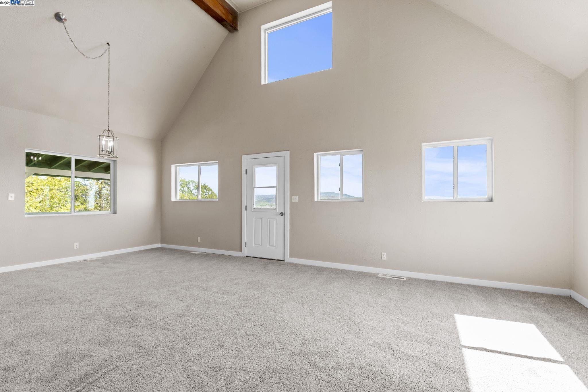 Detail Gallery Image 10 of 60 For 2587 Sulkey Ct, Copperopolis,  CA 95228 - 3 Beds | 2 Baths