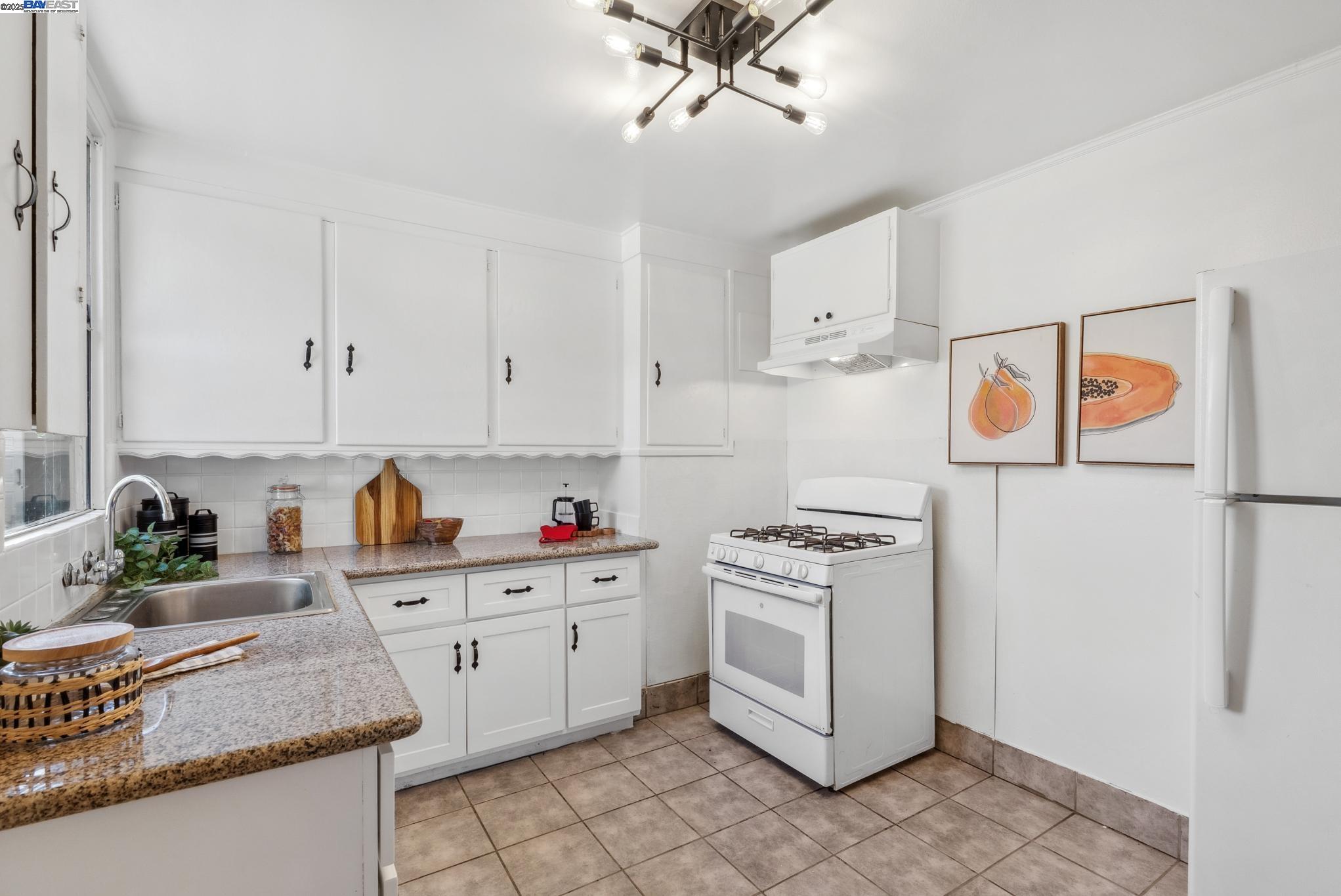 property-img