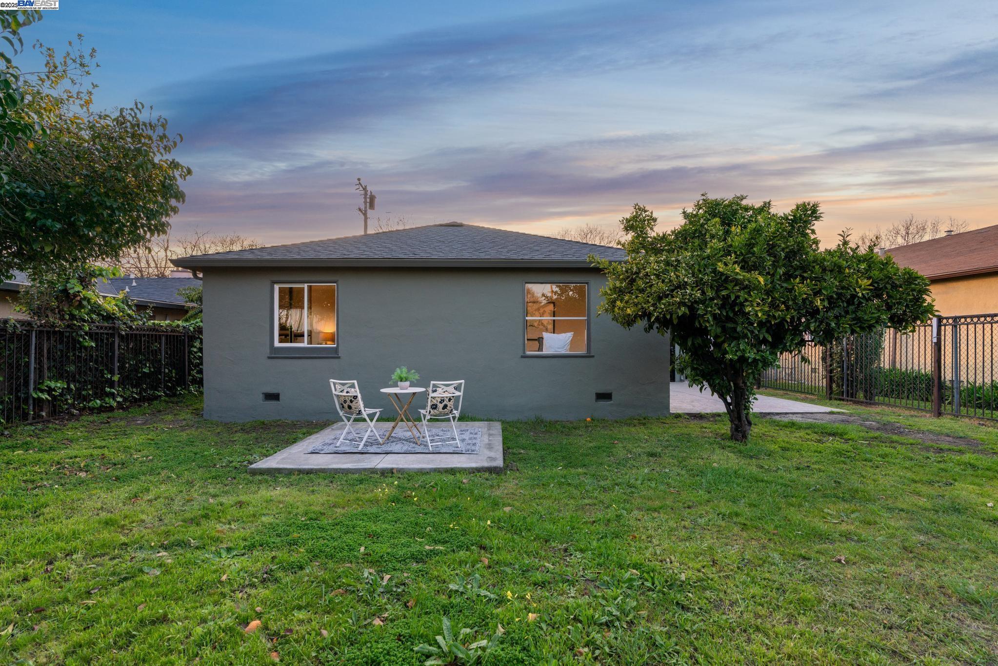 property-img