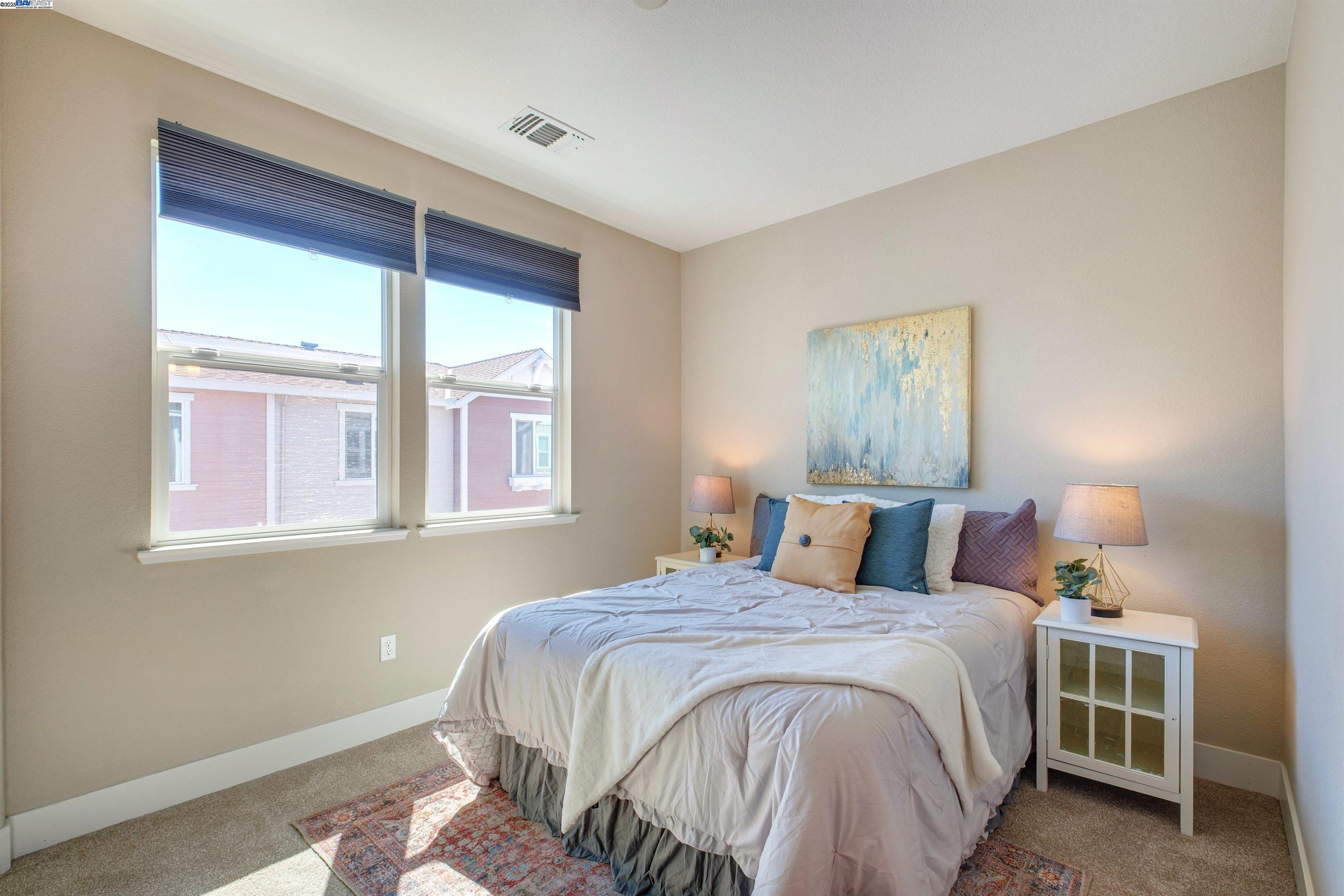 Detail Gallery Image 27 of 47 For 47 Tidal Way, San Mateo,  CA 94401 - 2 Beds | 2/1 Baths