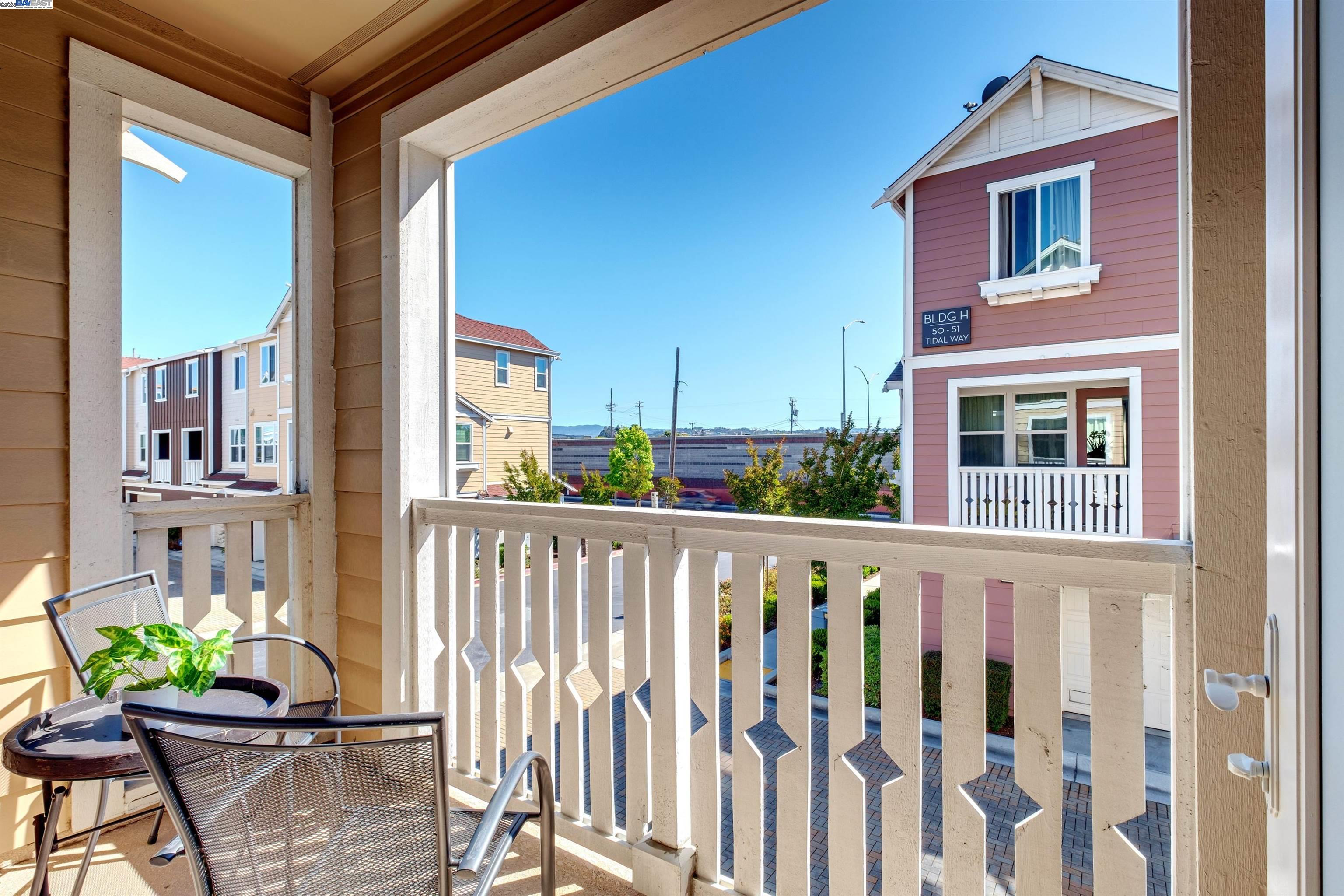 Detail Gallery Image 36 of 47 For 47 Tidal Way, San Mateo,  CA 94401 - 2 Beds | 2/1 Baths