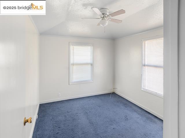 Detail Gallery Image 3 of 11 For 961 71st Ave, Oakland,  CA 94621 - 3 Beds | 1/1 Baths