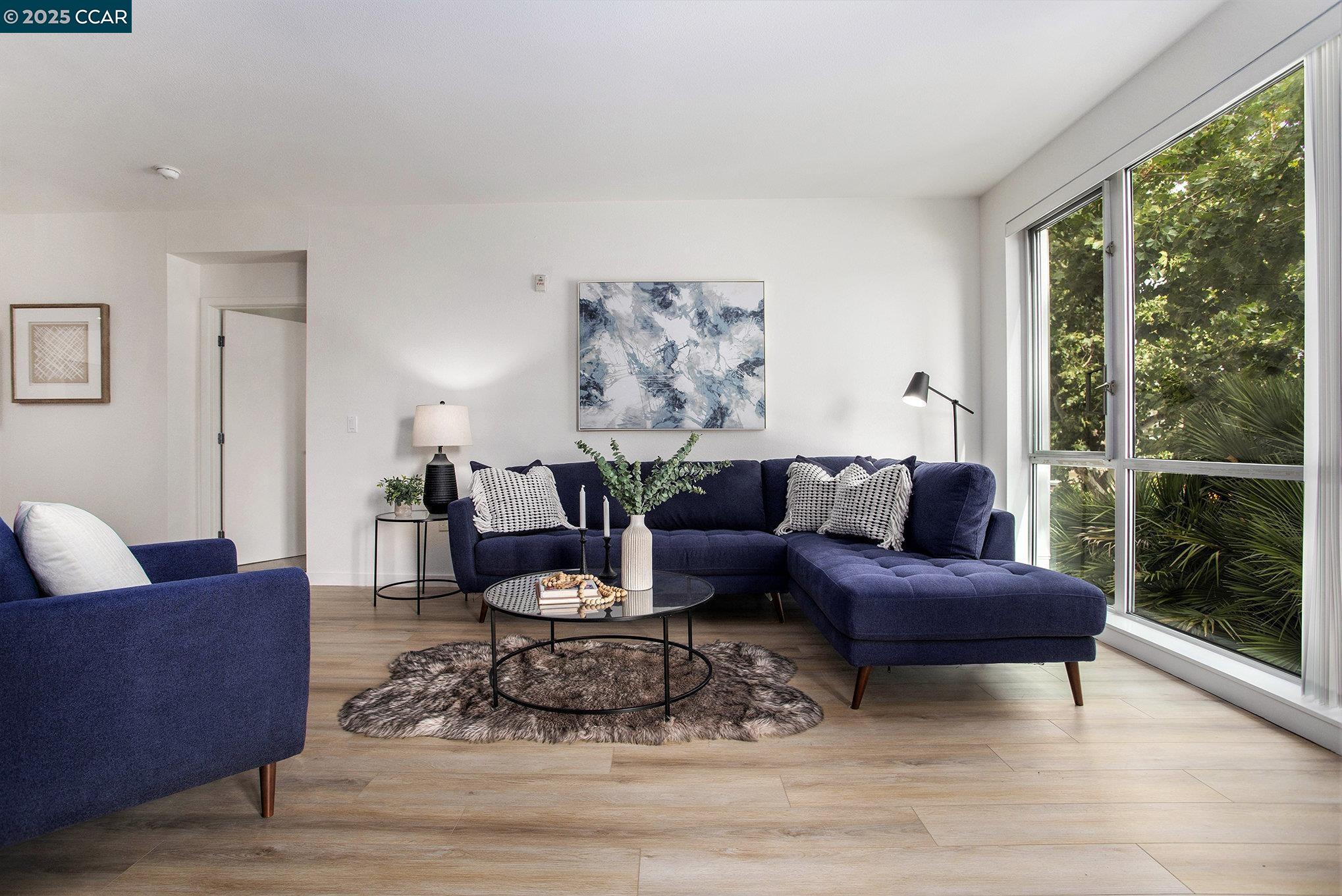 Photo #2: 41090999 Listing 