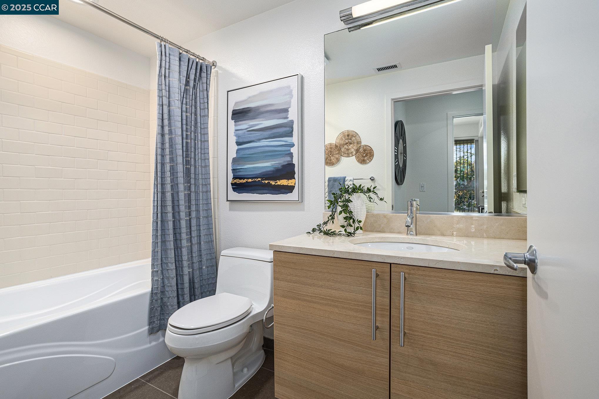 Detail Gallery Image 19 of 29 For 1655 N California #228,  Walnut Creek,  CA 94596 - 2 Beds | 2 Baths