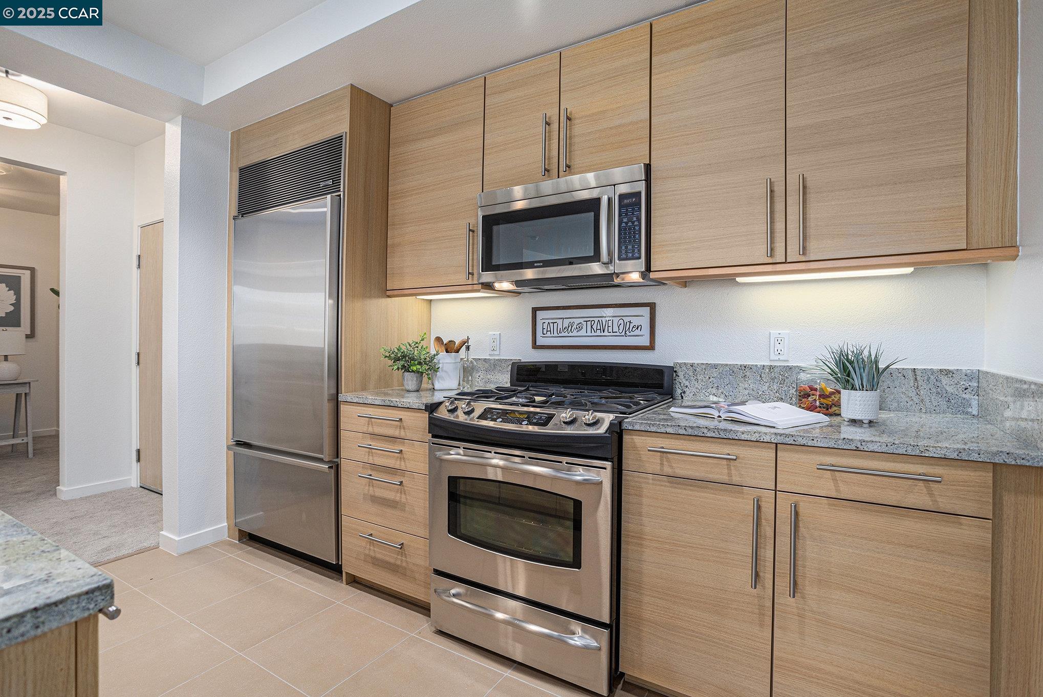Detail Gallery Image 9 of 29 For 1655 N California #228,  Walnut Creek,  CA 94596 - 2 Beds | 2 Baths