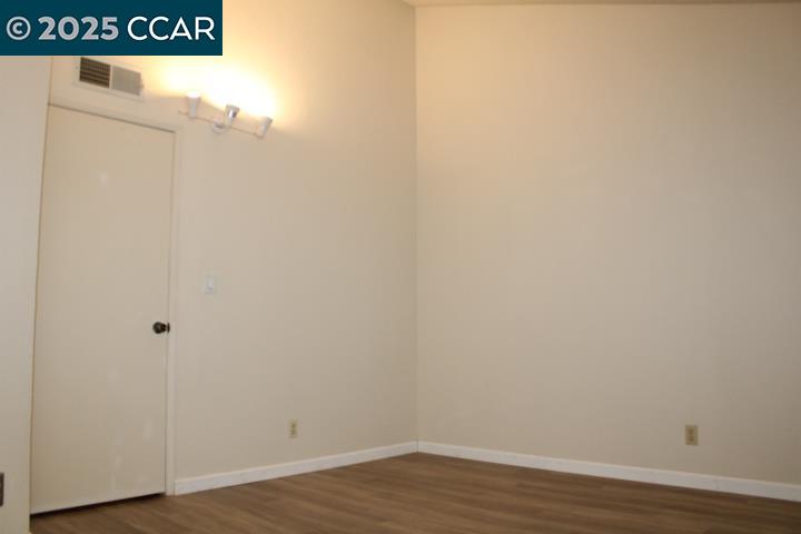 Detail Gallery Image 7 of 26 For 2121 Vale Rd #319,  San Pablo,  CA 94806 - 3 Beds | 2 Baths
