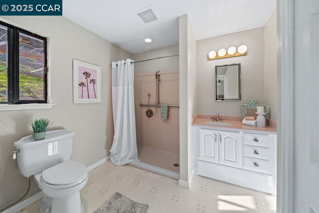 Detail Gallery Image 20 of 48 For 1635 Lower Trail Rd, Clayton,  CA 94517 - 3 Beds | 2/1 Baths