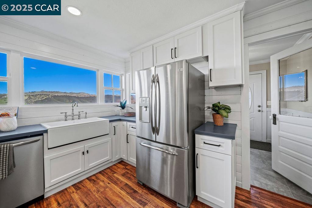 Detail Gallery Image 5 of 48 For 1635 Lower Trail Rd, Clayton,  CA 94517 - 3 Beds | 2/1 Baths
