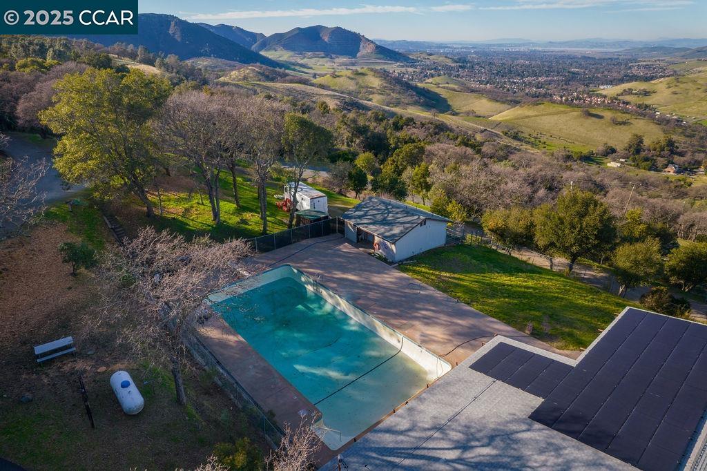 Detail Gallery Image 44 of 48 For 1635 Lower Trail Rd, Clayton,  CA 94517 - 3 Beds | 2/1 Baths