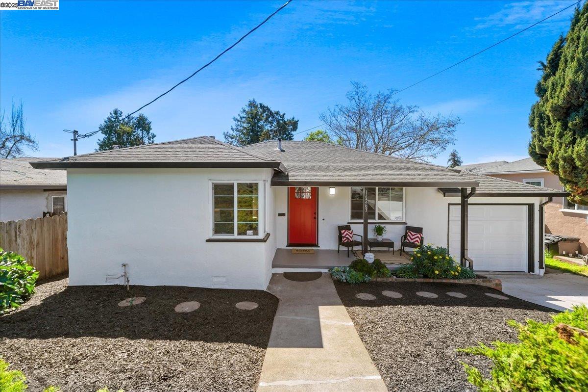 Detail Gallery Image 1 of 1 For 16263 Liberty St, San Leandro,  CA 94578 - 2 Beds | 1 Baths