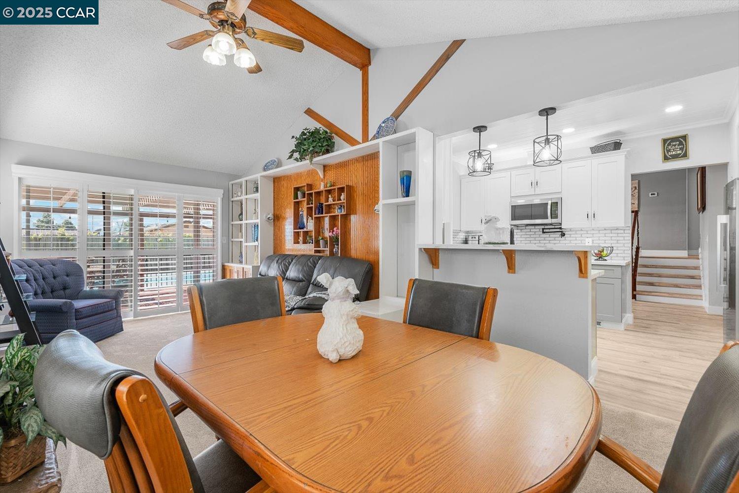 Detail Gallery Image 22 of 60 For 2409 Panoramic Dr, Concord,  CA 94520 - 4 Beds | 2/1 Baths
