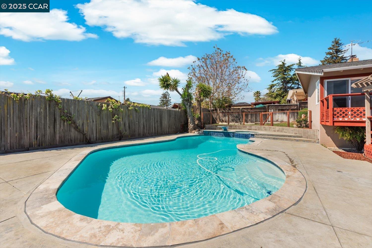 Detail Gallery Image 45 of 60 For 2409 Panoramic Dr, Concord,  CA 94520 - 4 Beds | 2/1 Baths