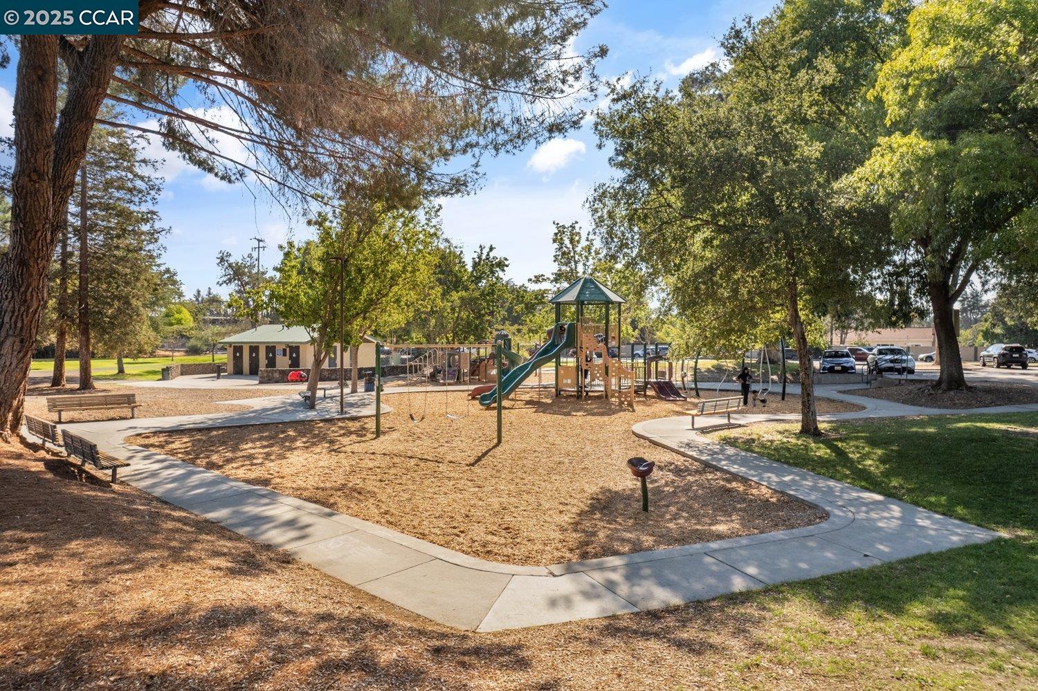 Detail Gallery Image 54 of 60 For 2409 Panoramic Dr, Concord,  CA 94520 - 4 Beds | 2/1 Baths