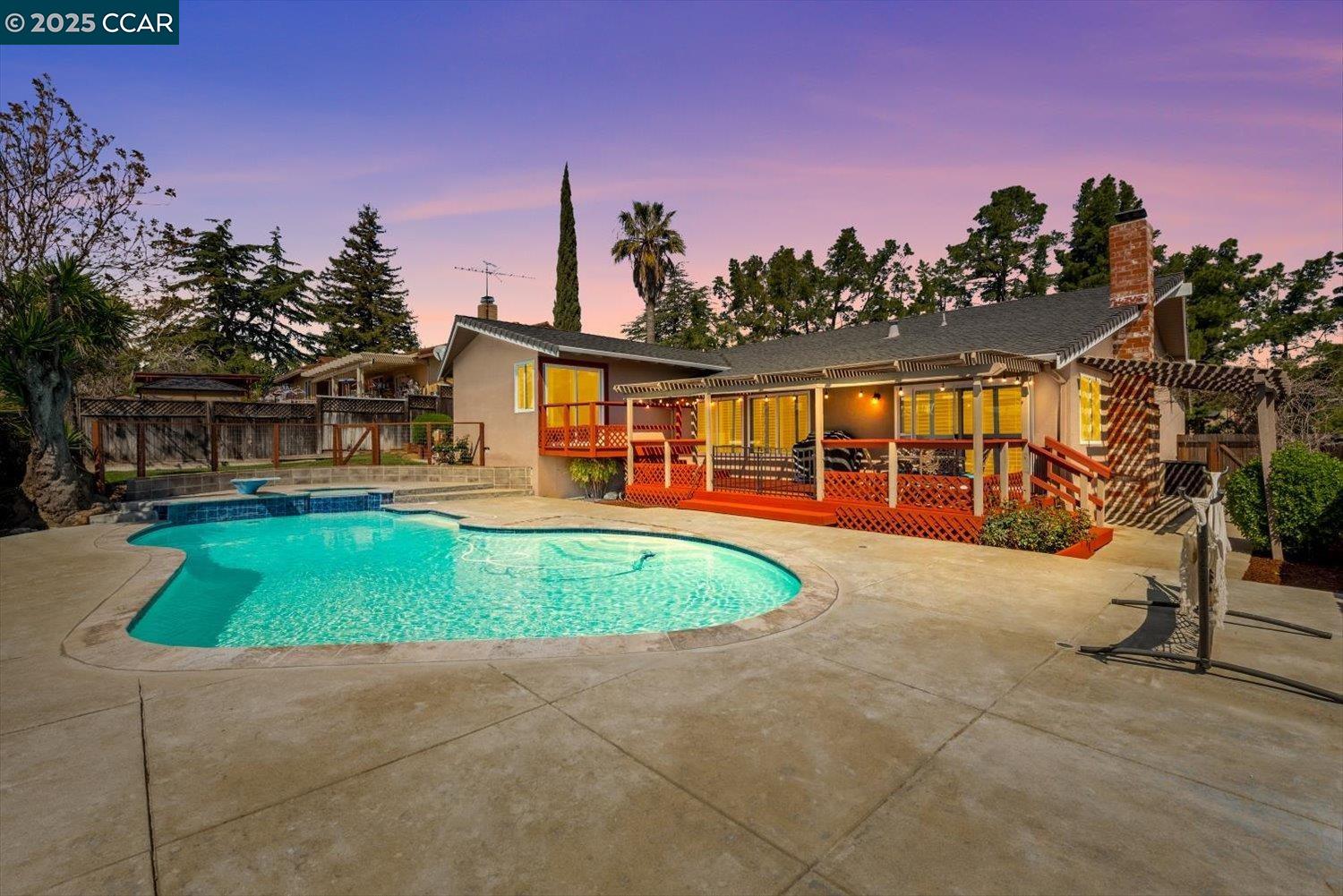 Detail Gallery Image 59 of 60 For 2409 Panoramic Dr, Concord,  CA 94520 - 4 Beds | 2/1 Baths