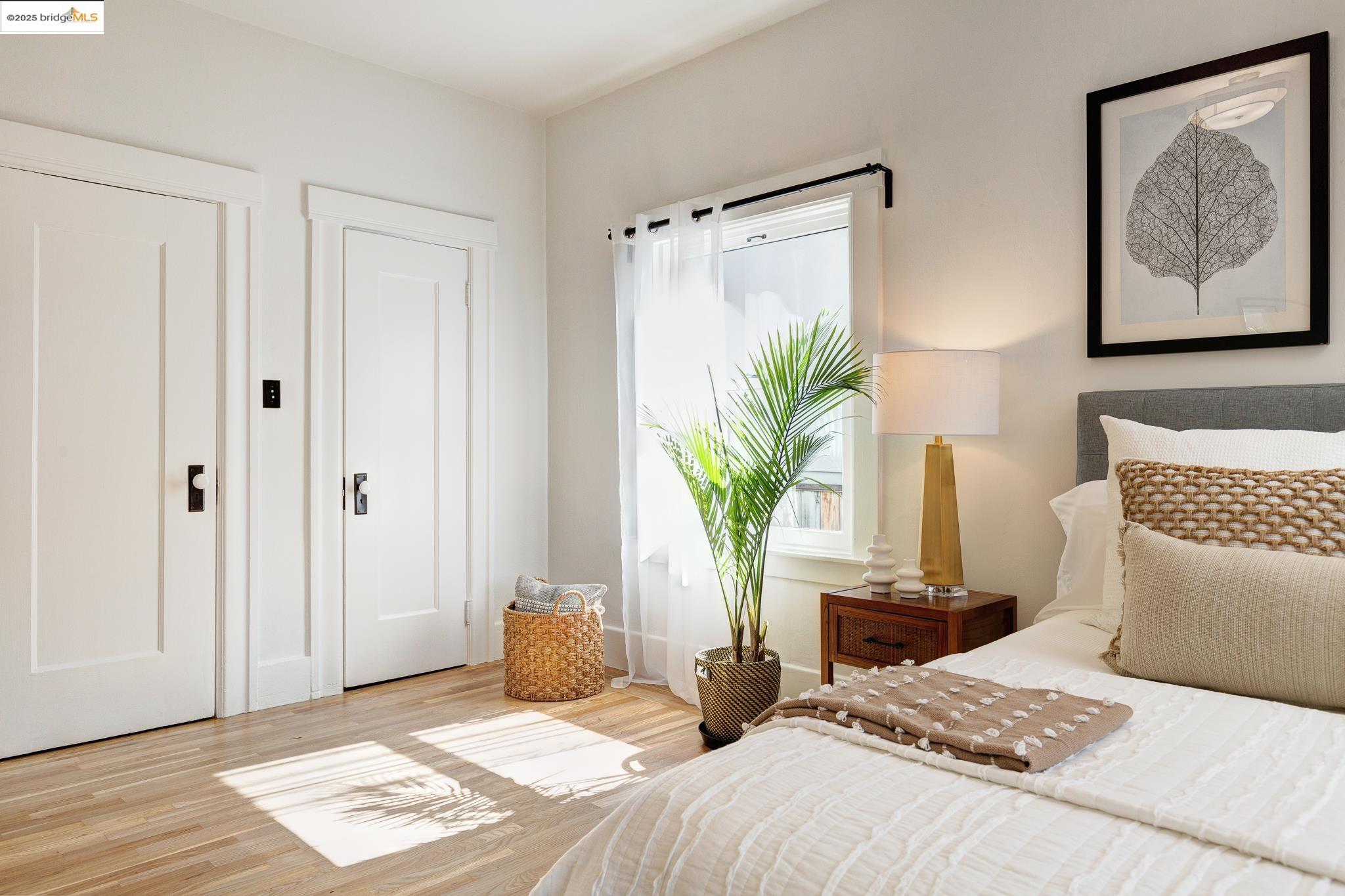 property-img