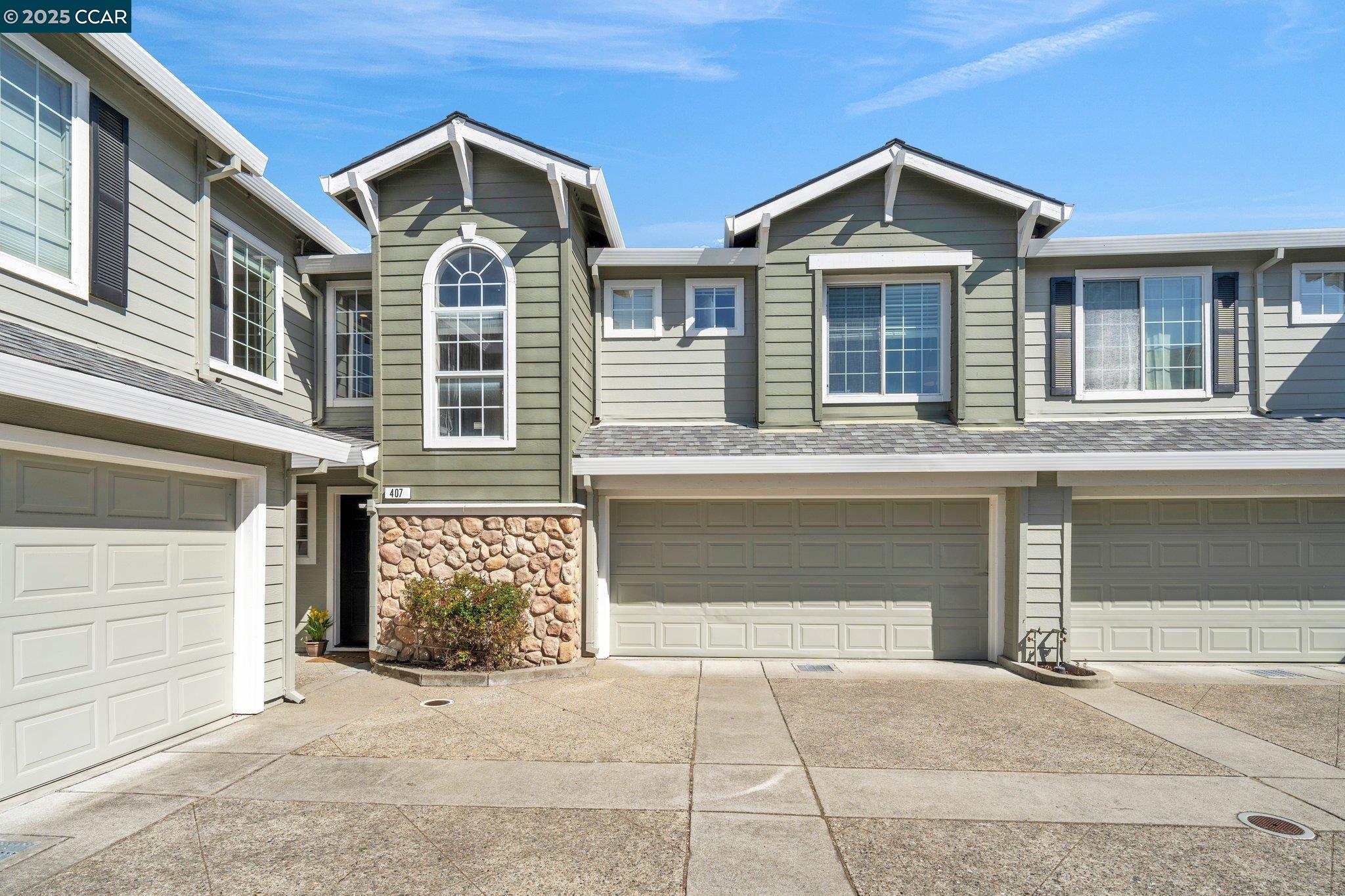 More Details about MLS # 41091084 : 407 DAYBREAK COURT
