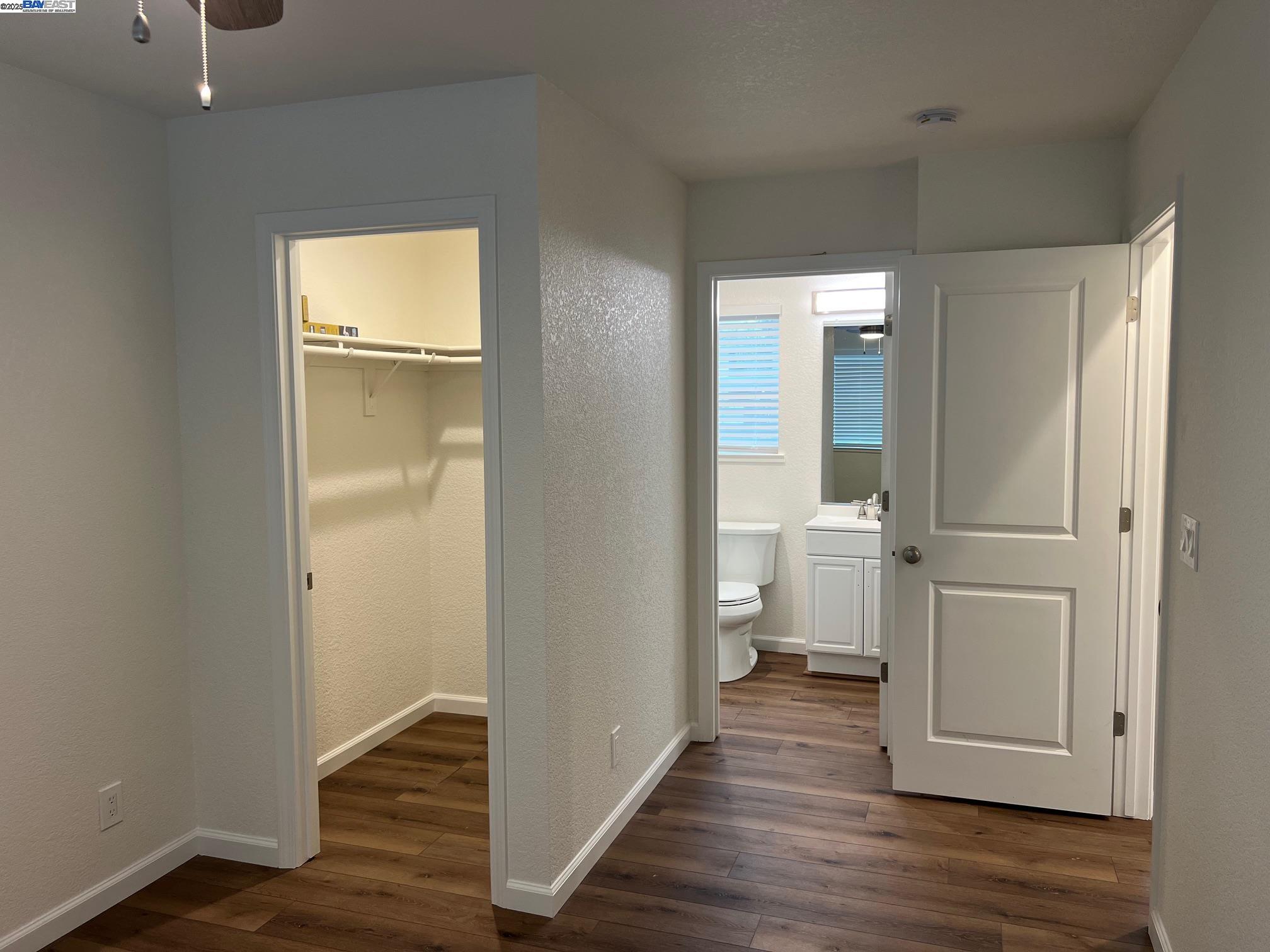 Detail Gallery Image 10 of 24 For 1637 Pine St, Livermore,  CA 94551 - 2 Beds | 2 Baths