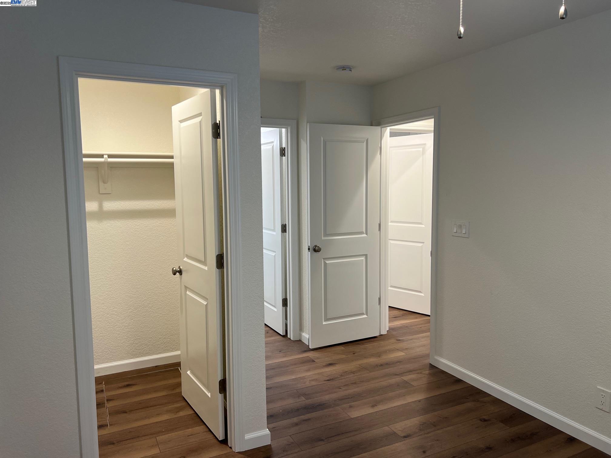 Detail Gallery Image 17 of 24 For 1637 Pine St, Livermore,  CA 94551 - 2 Beds | 2 Baths