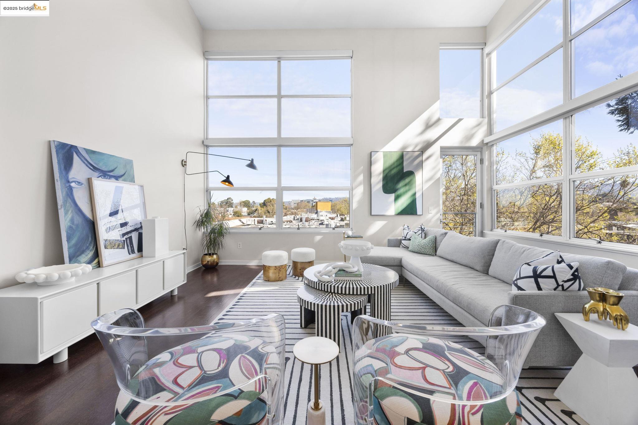 More Details about MLS # 41091095 : 1007 41ST ST # 334