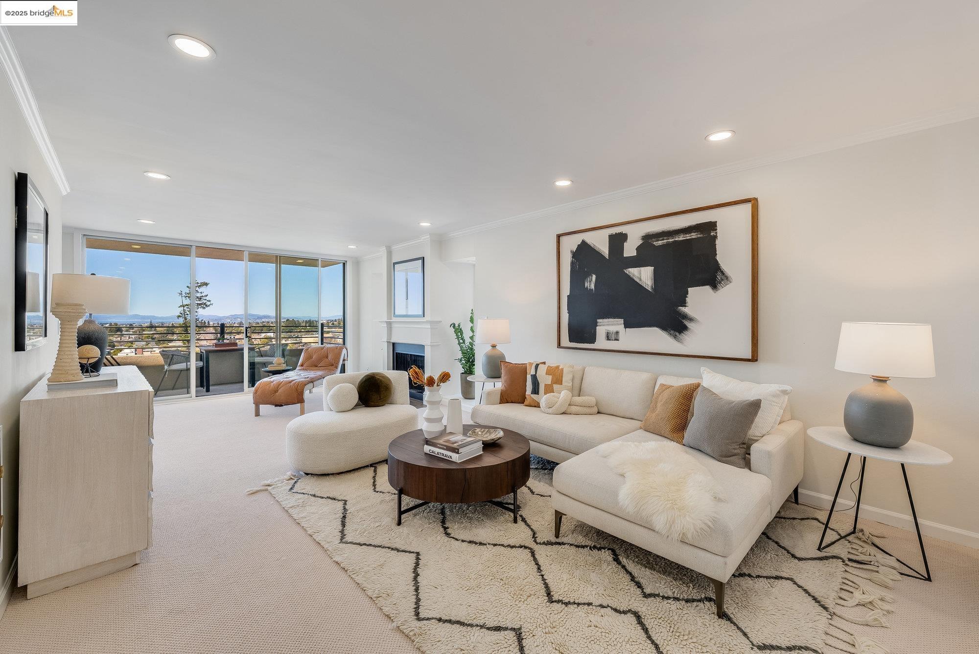 Photo #2: 41091105 Listing 