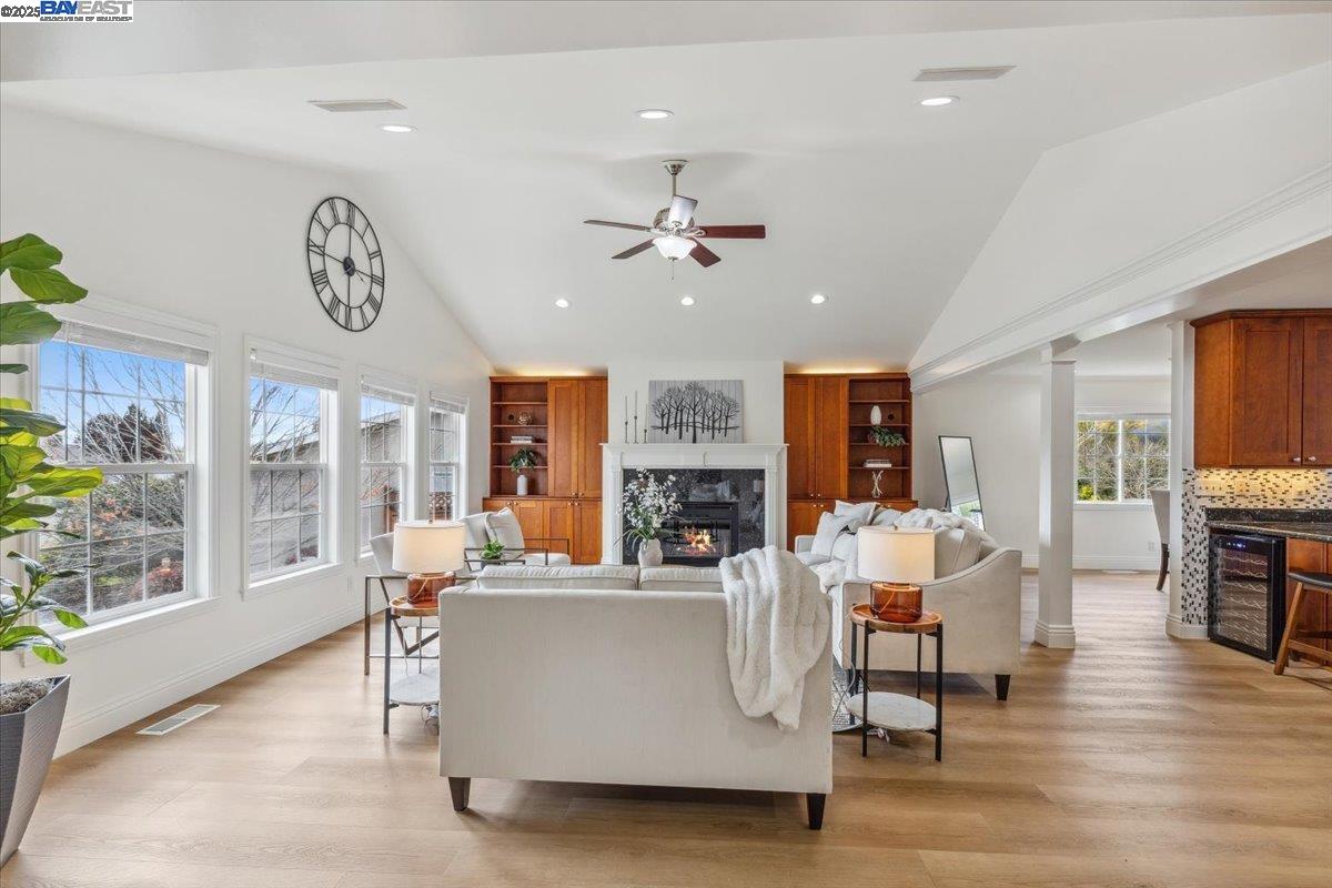 Detail Gallery Image 1 of 1 For 297 Ludlow Pl, San Ramon,  CA 94583 - 4 Beds | 3 Baths