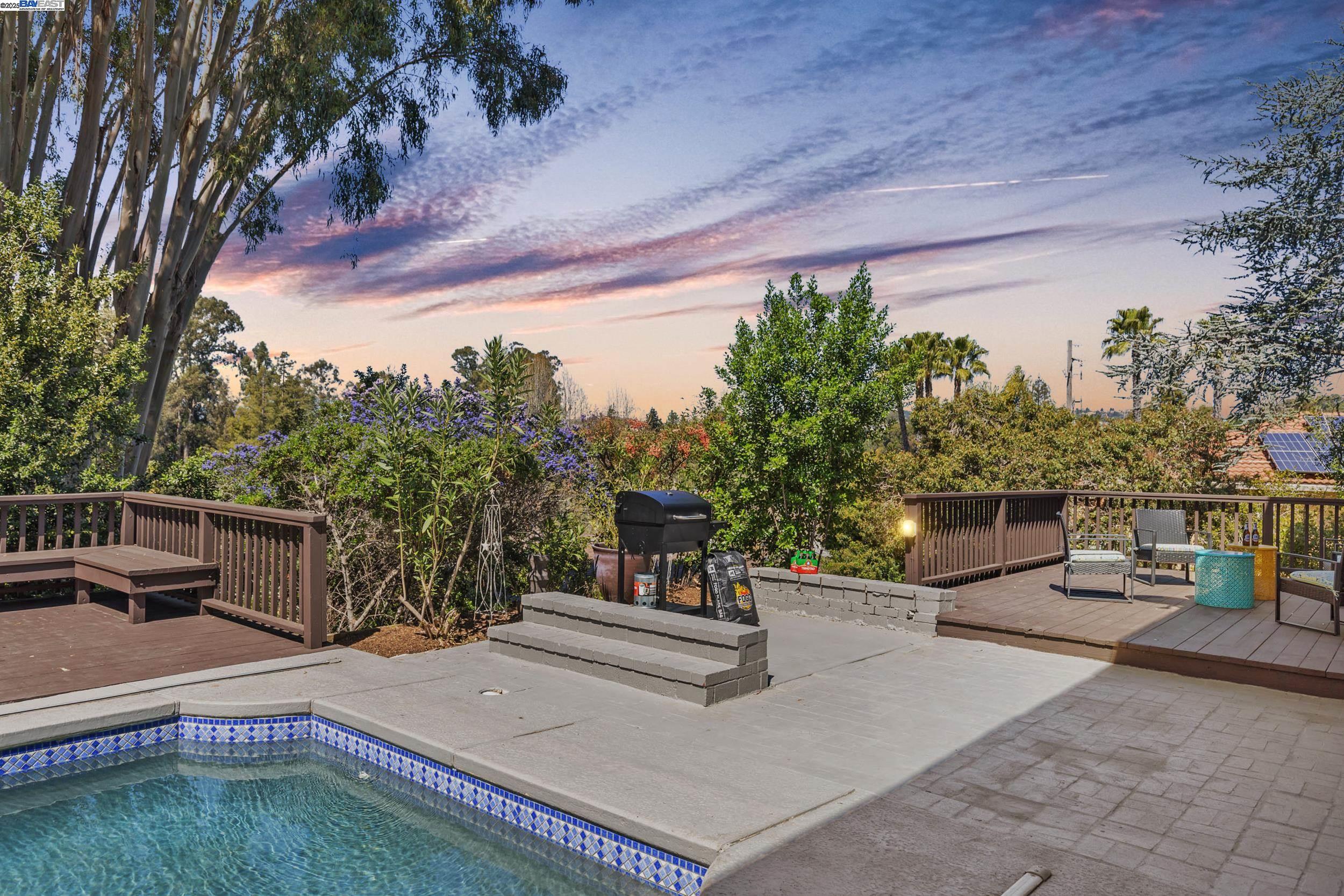 property-img