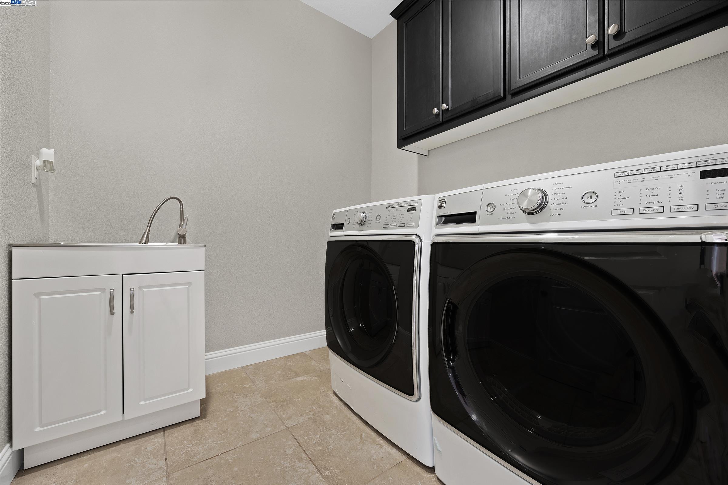Detail Gallery Image 23 of 45 For 1335 S Central Pkwy, Mountain House,  CA 95391 - 5 Beds | 4 Baths