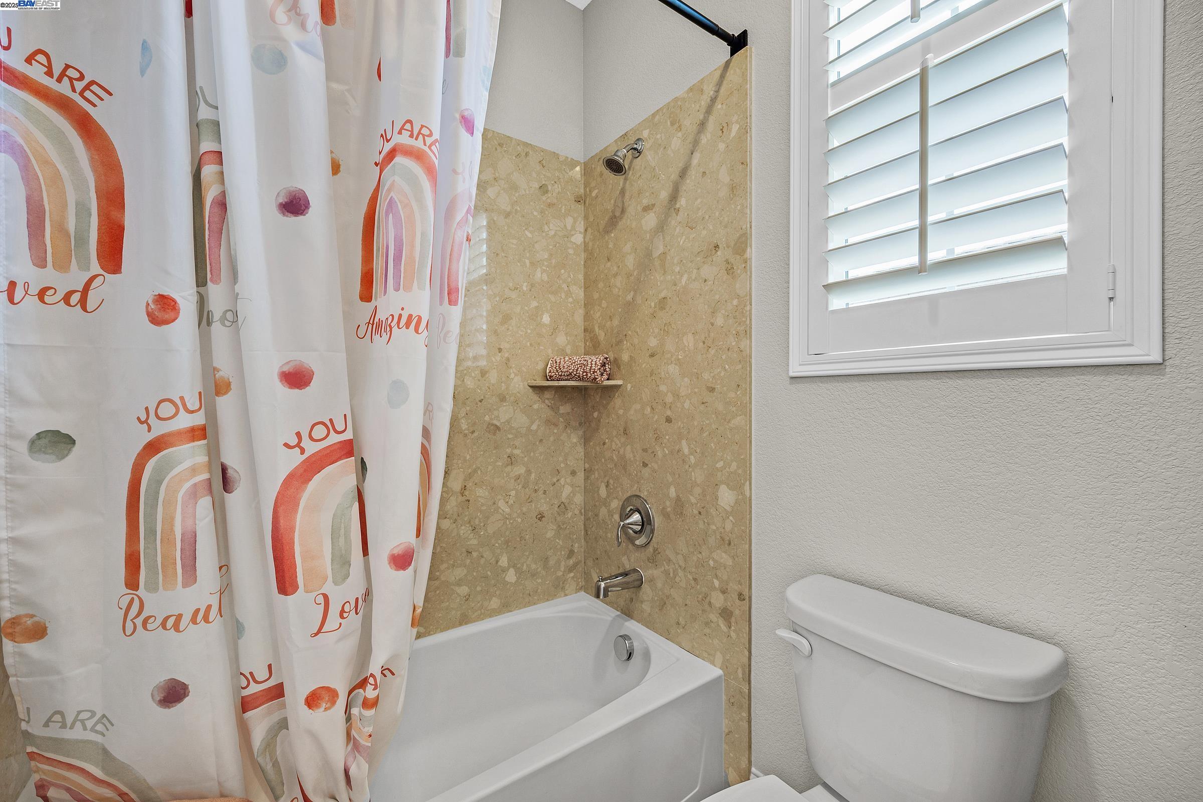 Detail Gallery Image 28 of 45 For 1335 S Central Pkwy, Mountain House,  CA 95391 - 5 Beds | 4 Baths