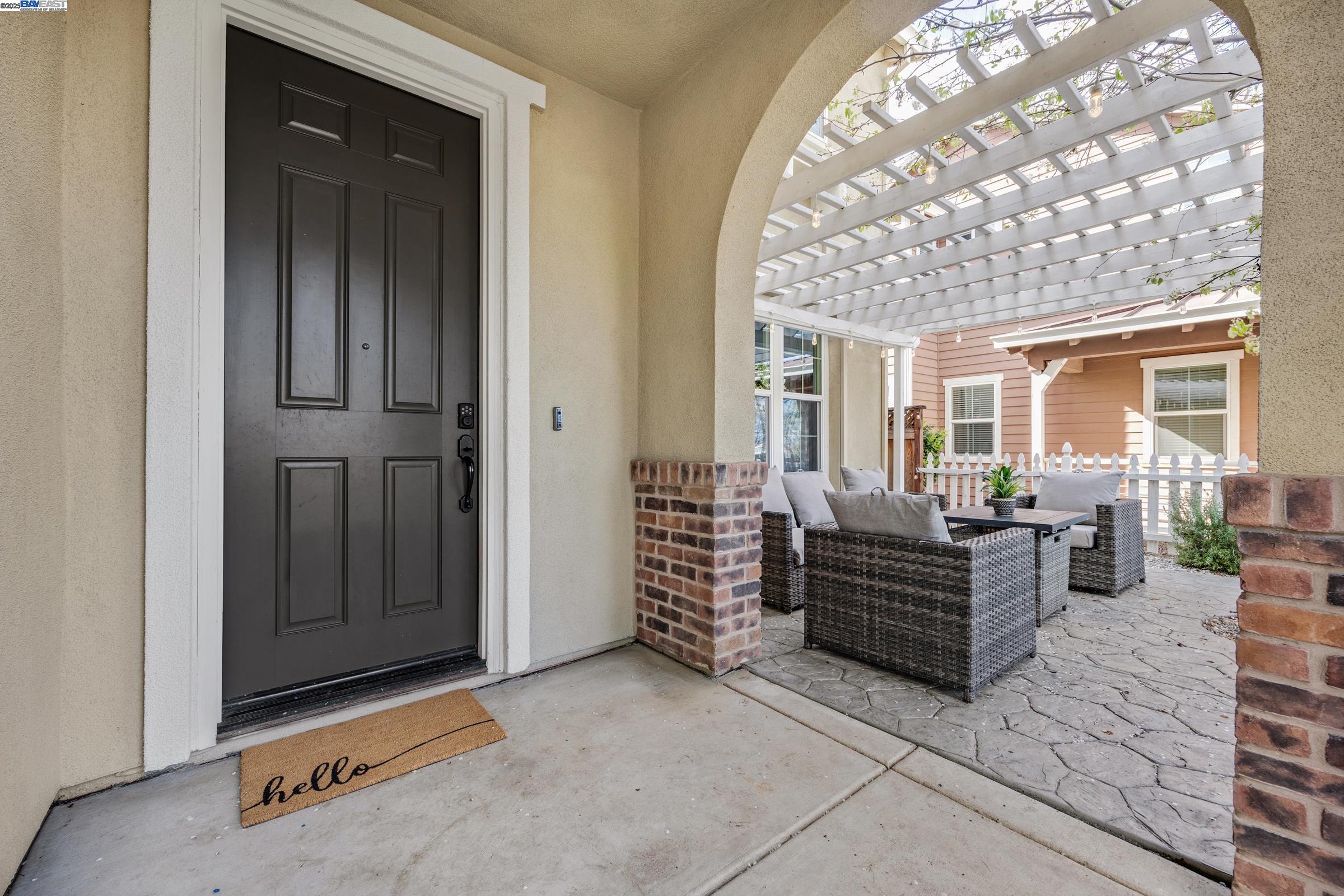 Detail Gallery Image 8 of 45 For 1335 S Central Pkwy, Mountain House,  CA 95391 - 5 Beds | 4 Baths