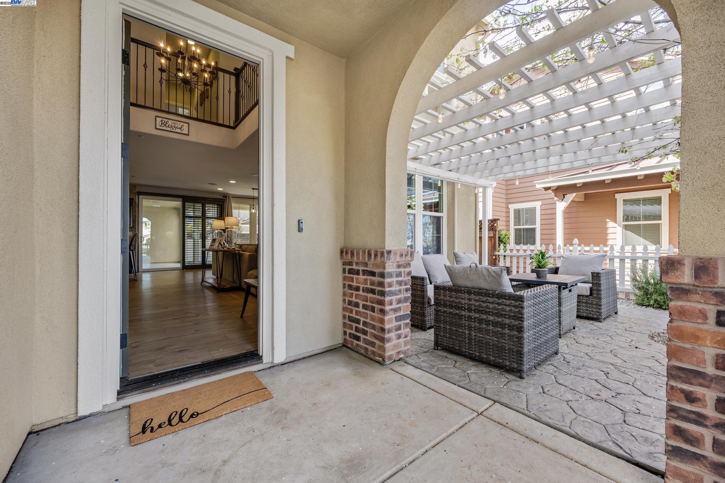 Detail Gallery Image 9 of 45 For 1335 S Central Pkwy, Mountain House,  CA 95391 - 5 Beds | 4 Baths