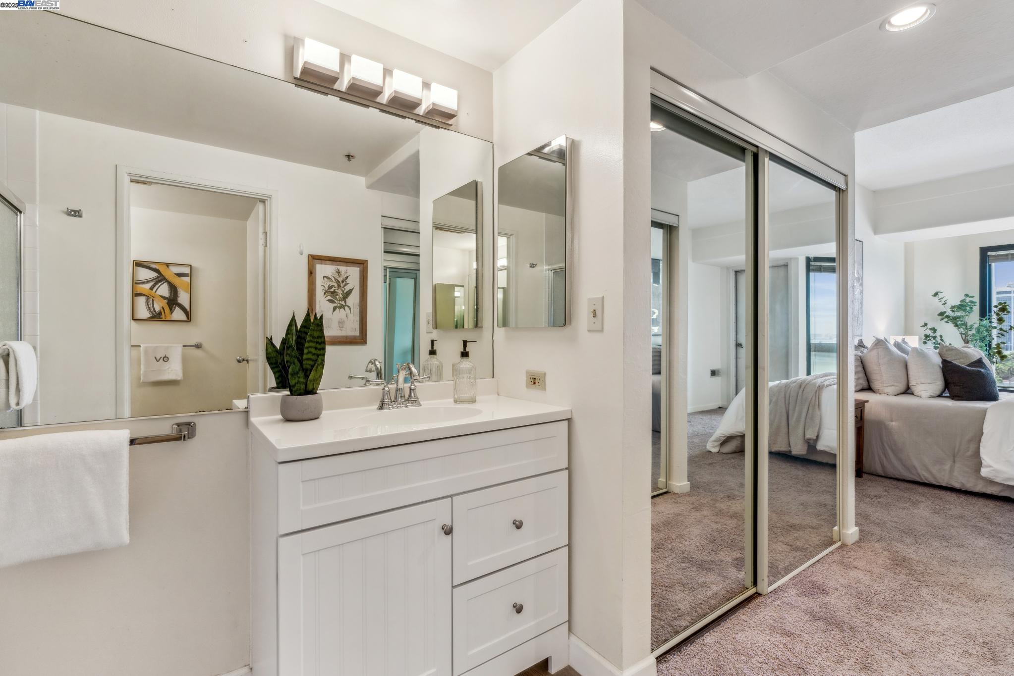 Detail Gallery Image 25 of 30 For 6363 Christie Ave #822,  Emeryville,  CA 94608 - 1 Beds | 1 Baths