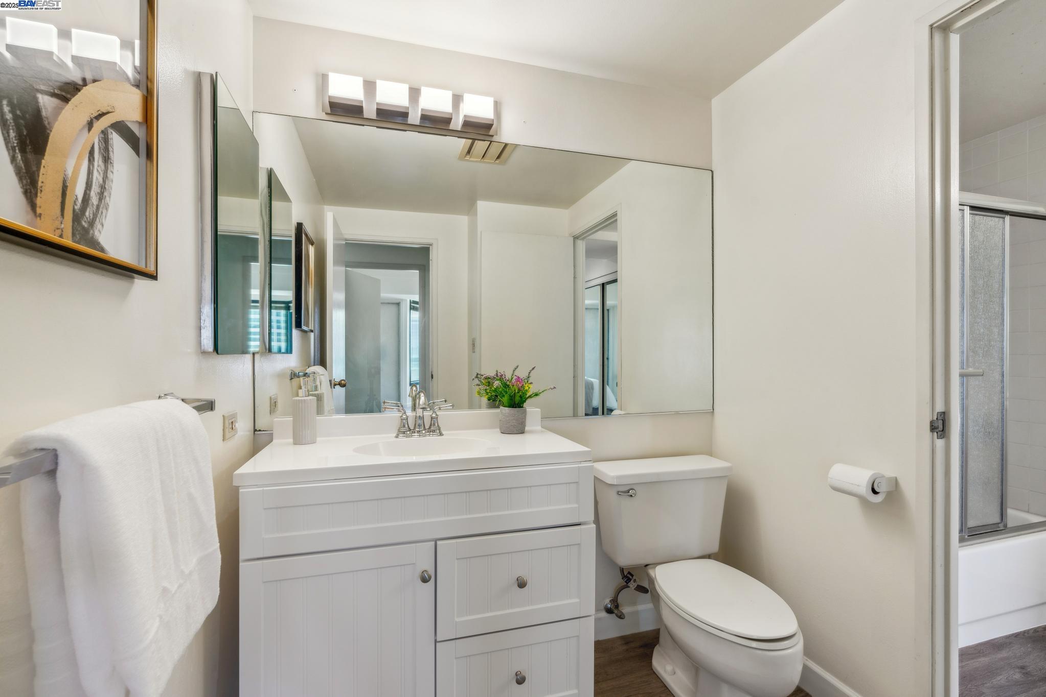 Detail Gallery Image 27 of 30 For 6363 Christie Ave #822,  Emeryville,  CA 94608 - 1 Beds | 1 Baths