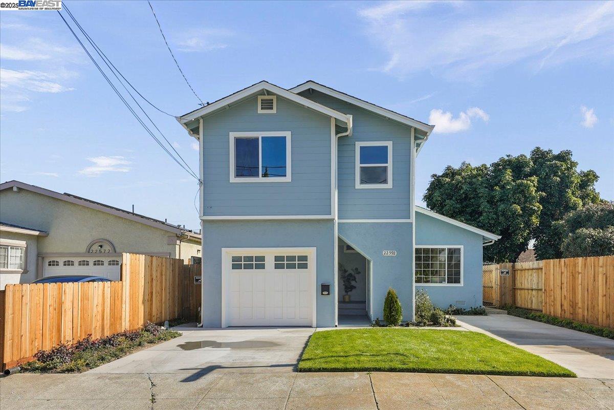 Detail Gallery Image 1 of 25 For 22592 Sonoma St, Hayward,  CA 94541 - 4 Beds | 3 Baths