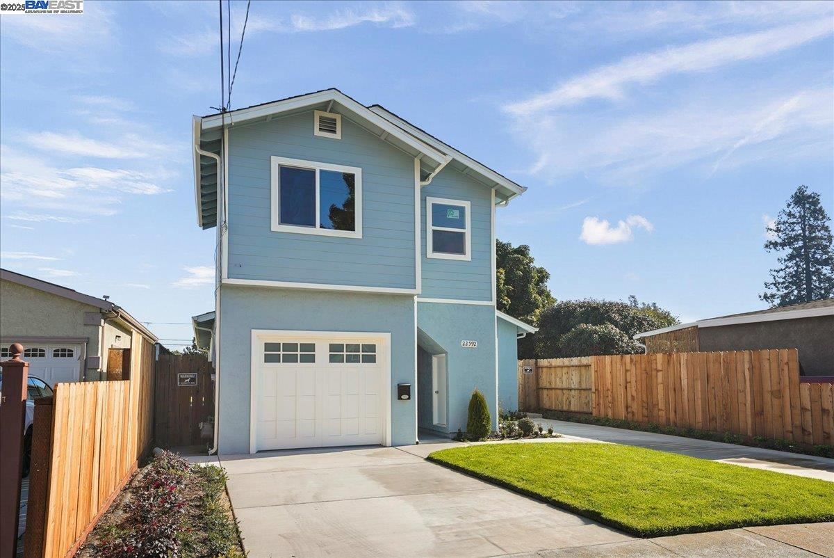 Detail Gallery Image 2 of 25 For 22592 Sonoma St, Hayward,  CA 94541 - 4 Beds | 3 Baths