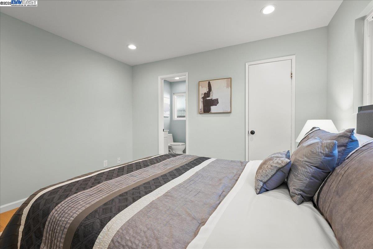 Detail Gallery Image 10 of 25 For 22592 Sonoma St, Hayward,  CA 94541 - 4 Beds | 3 Baths