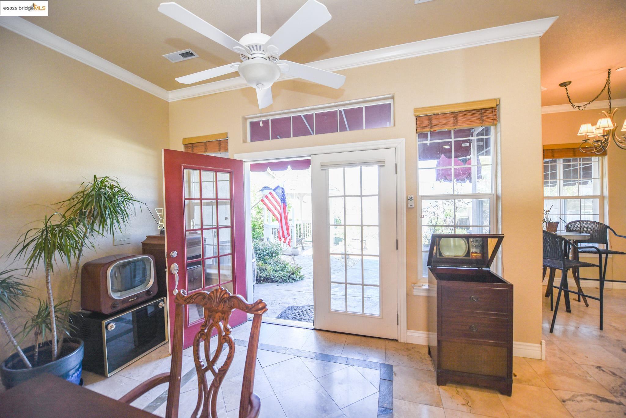 Detail Gallery Image 12 of 47 For 18148 Clouds Rest Rd, Soulsbyville,  CA 95372 - 3 Beds | 2 Baths