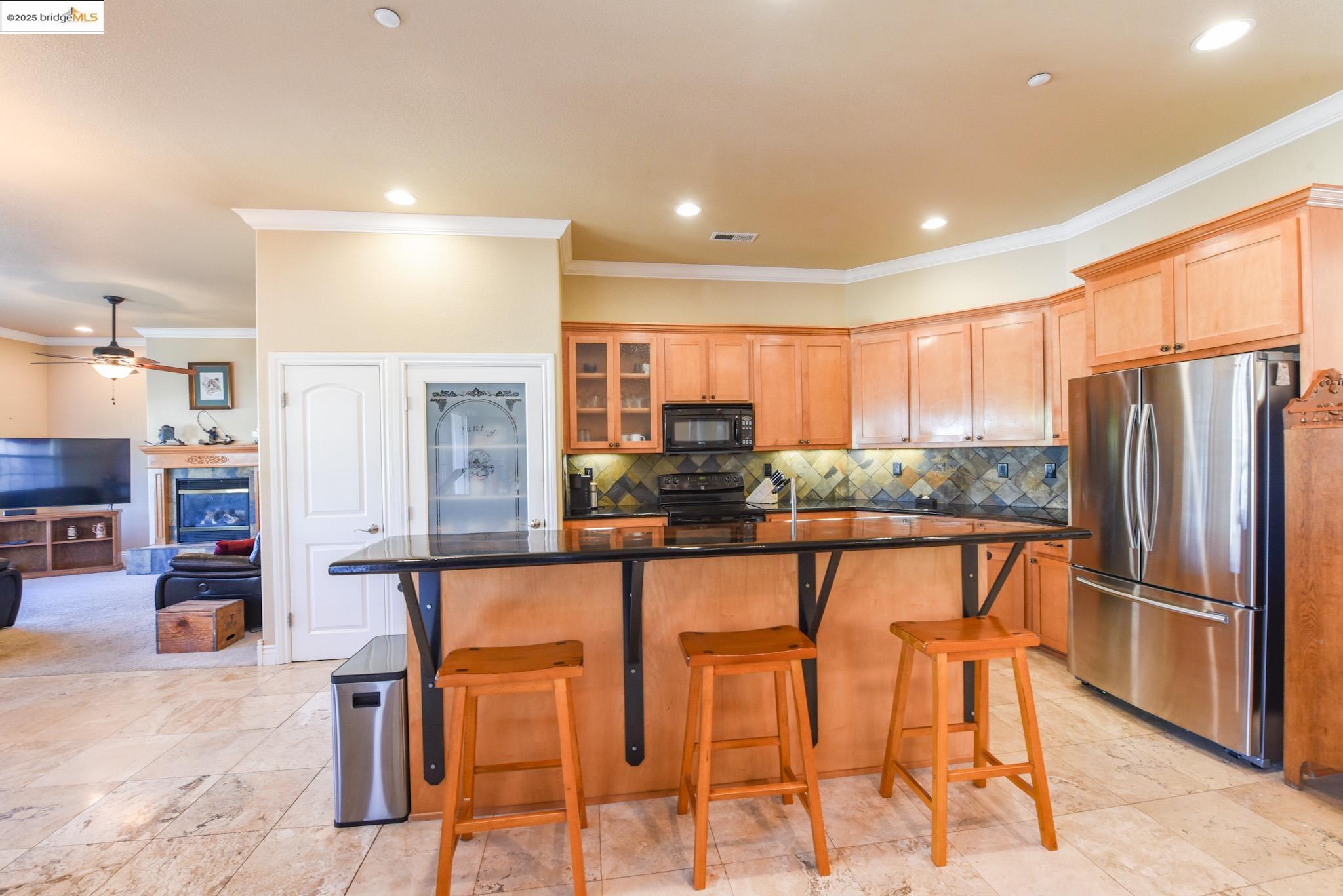 Detail Gallery Image 17 of 47 For 18148 Clouds Rest Rd, Soulsbyville,  CA 95372 - 3 Beds | 2 Baths