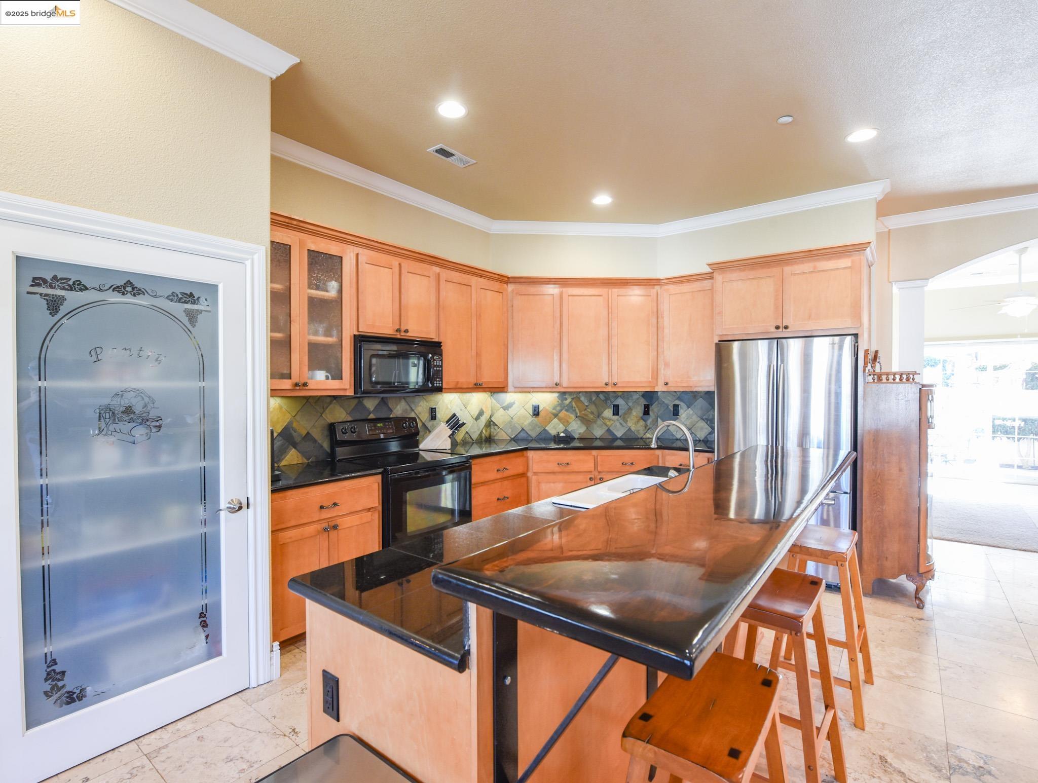 Detail Gallery Image 18 of 47 For 18148 Clouds Rest Rd, Soulsbyville,  CA 95372 - 3 Beds | 2 Baths