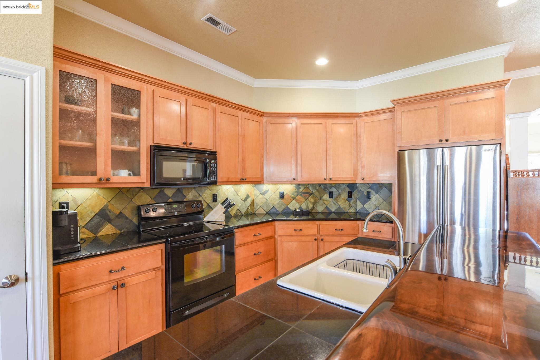 Detail Gallery Image 19 of 47 For 18148 Clouds Rest Rd, Soulsbyville,  CA 95372 - 3 Beds | 2 Baths