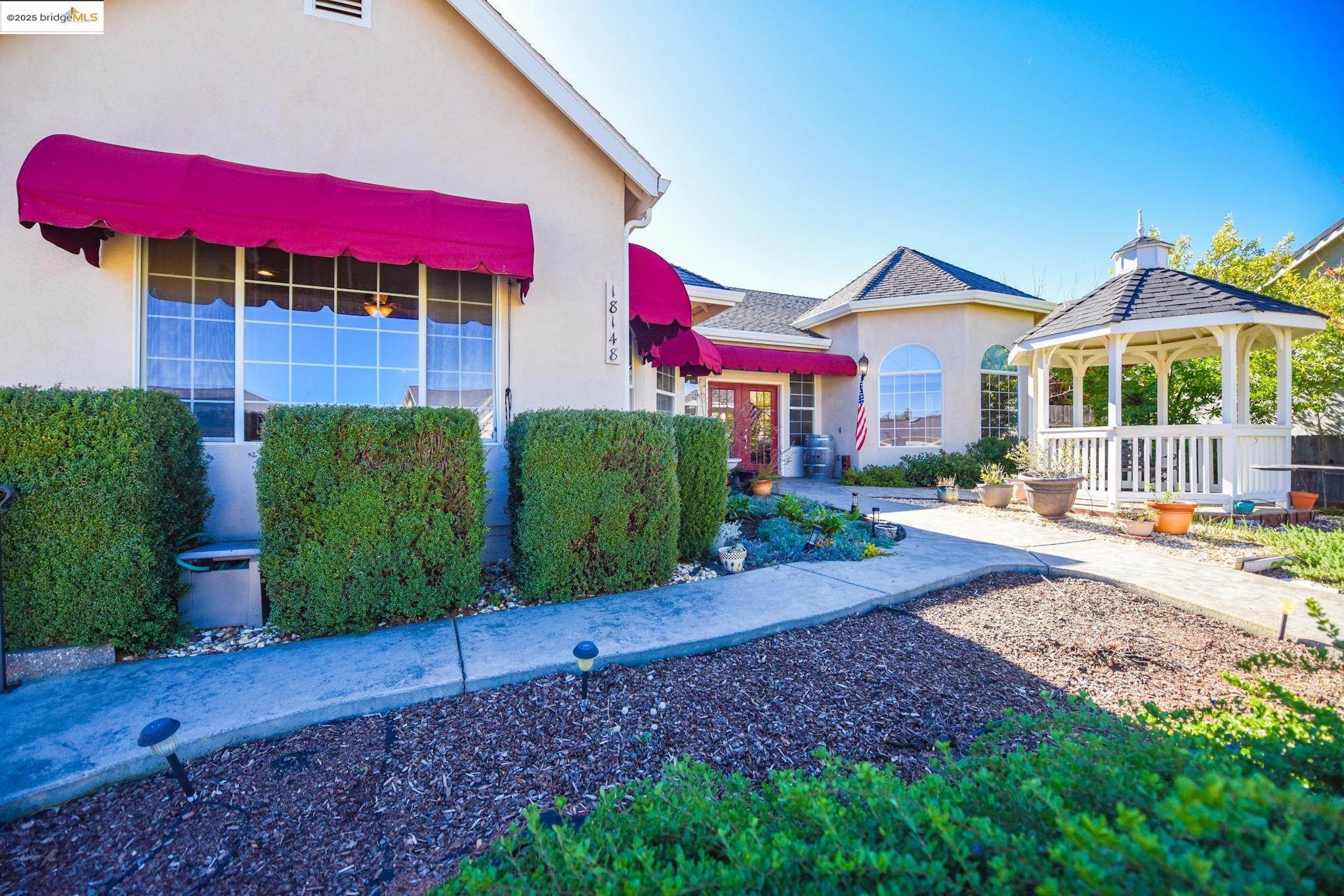 Detail Gallery Image 7 of 47 For 18148 Clouds Rest Rd, Soulsbyville,  CA 95372 - 3 Beds | 2 Baths