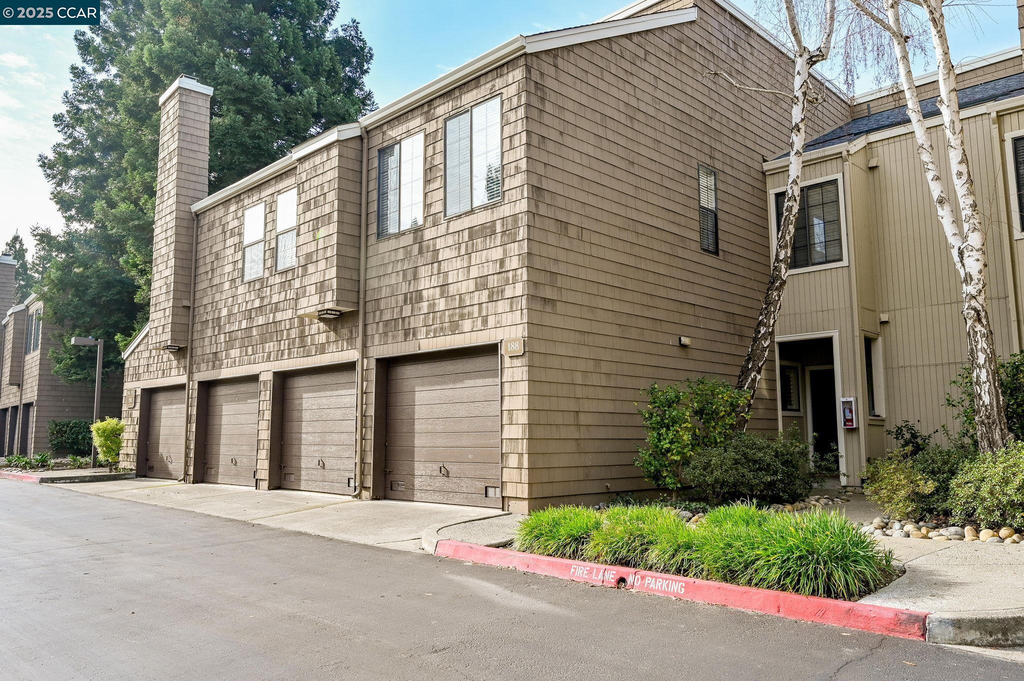Detail Gallery Image 1 of 1 For 188 Copper Ridge Rd., San Ramon,  CA 94582 - 2 Beds | 2/1 Baths