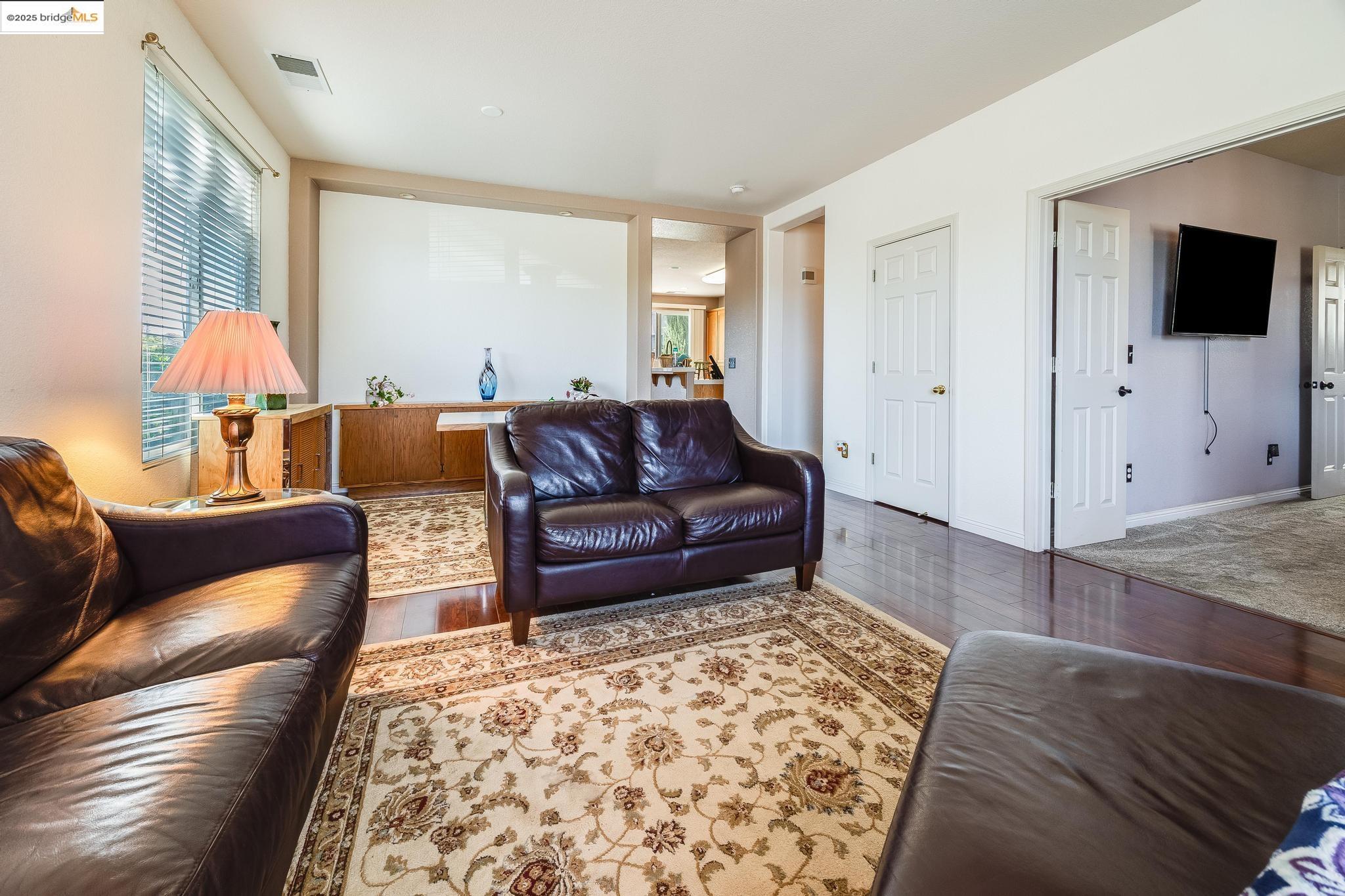 Detail Gallery Image 26 of 37 For 1741 Treehaven Lane, Tracy,  CA 95376 - 3 Beds | 2 Baths